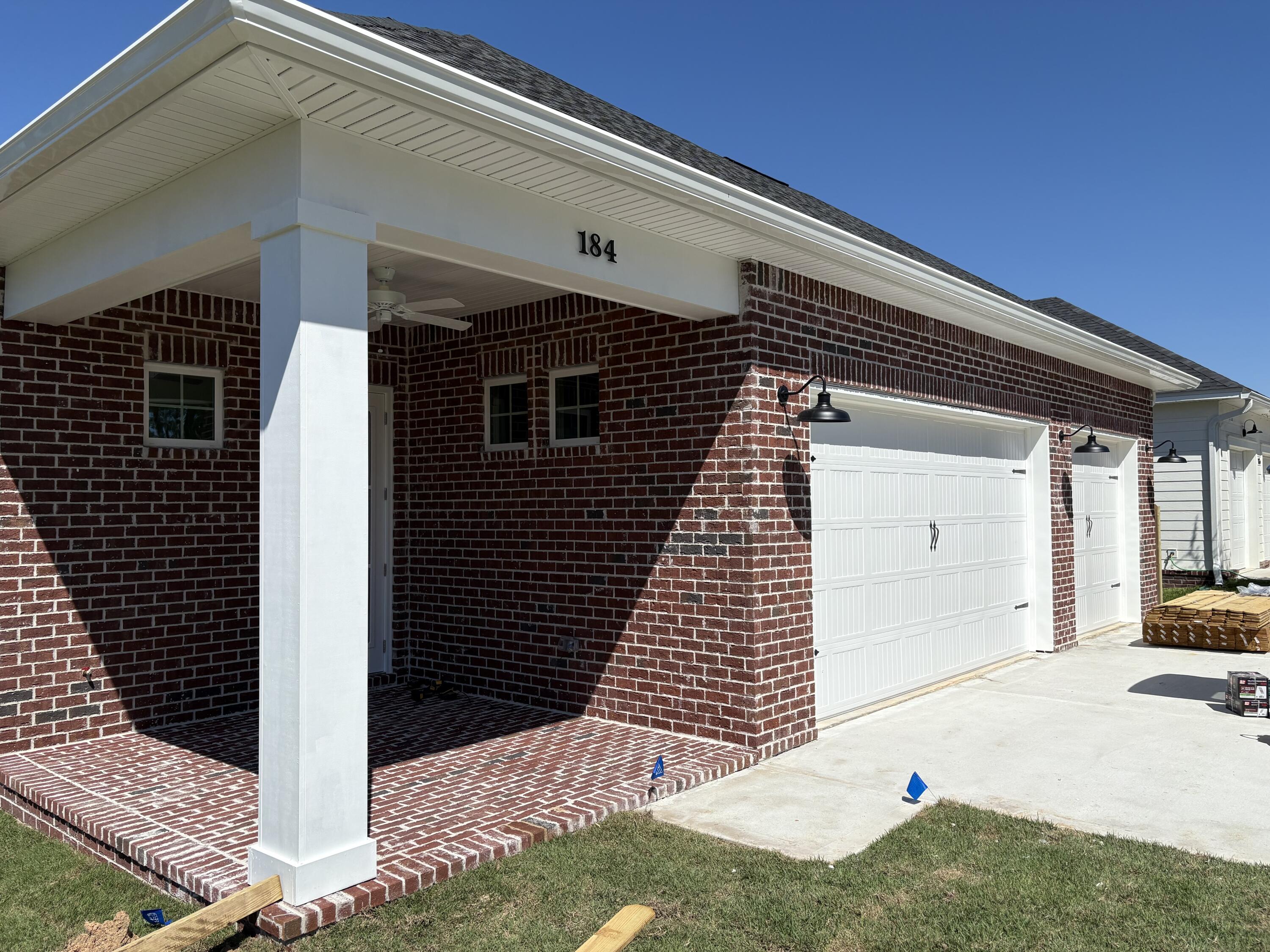 Deer Moss Creek - Residential