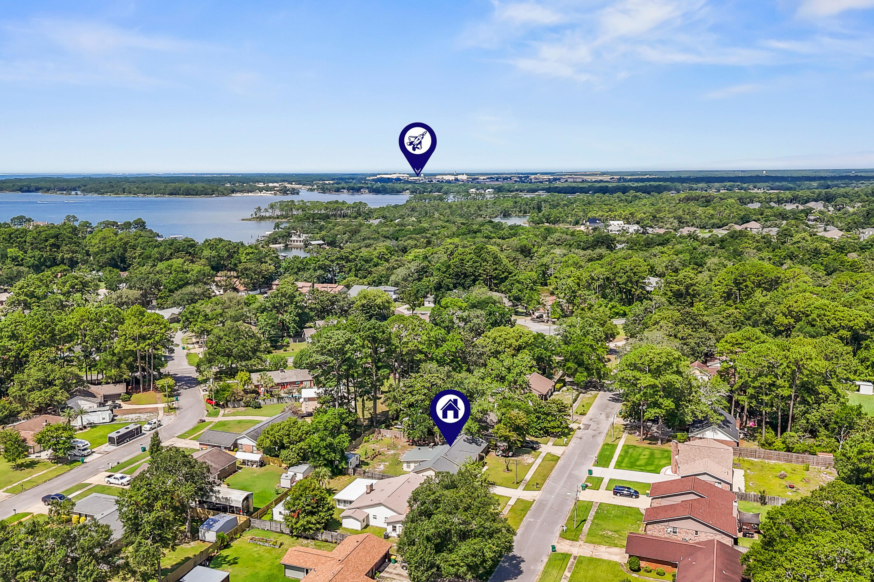 PINEWOOD ESTATES - Residential