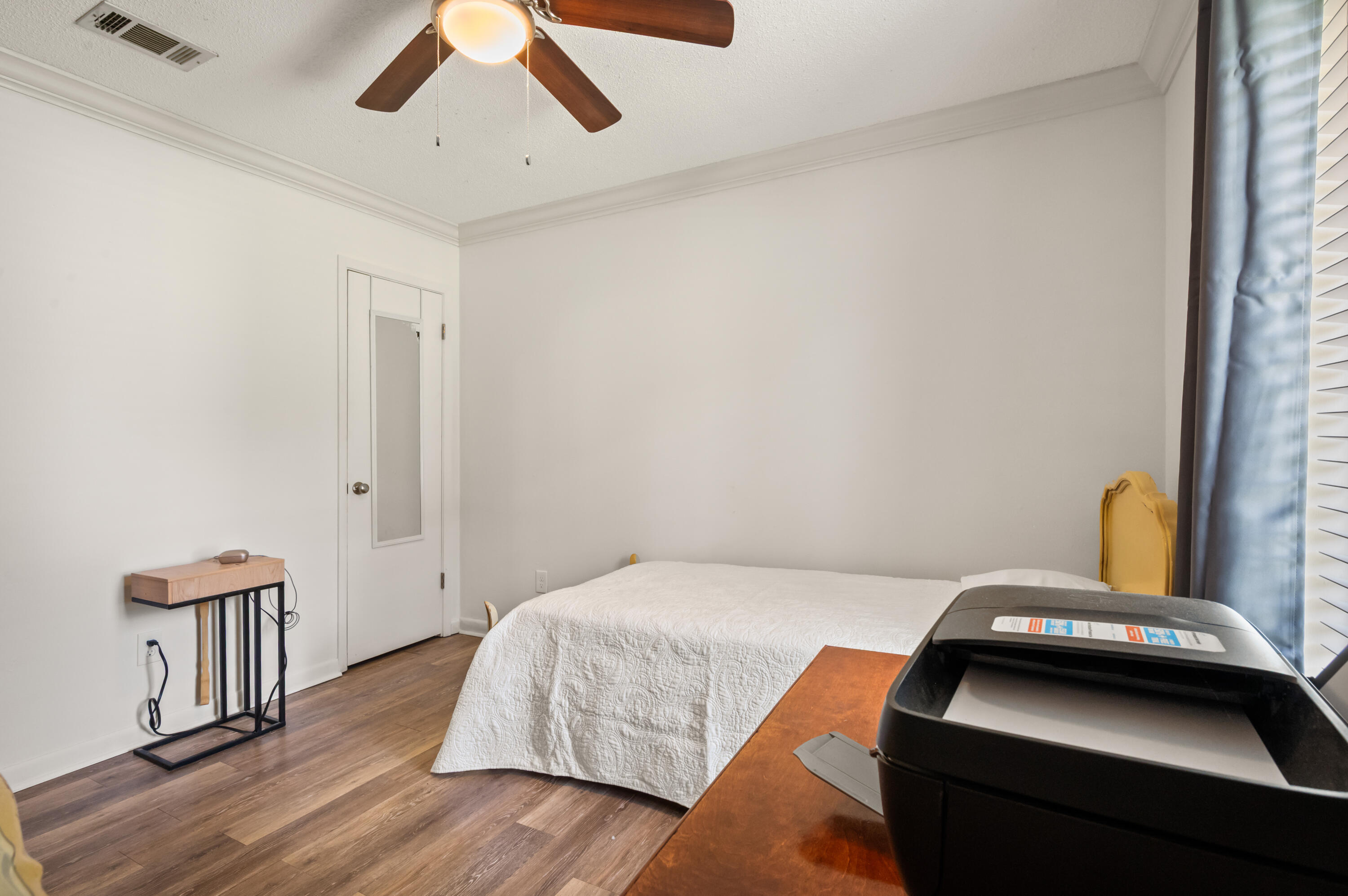 PINEWOOD ESTATES - Residential