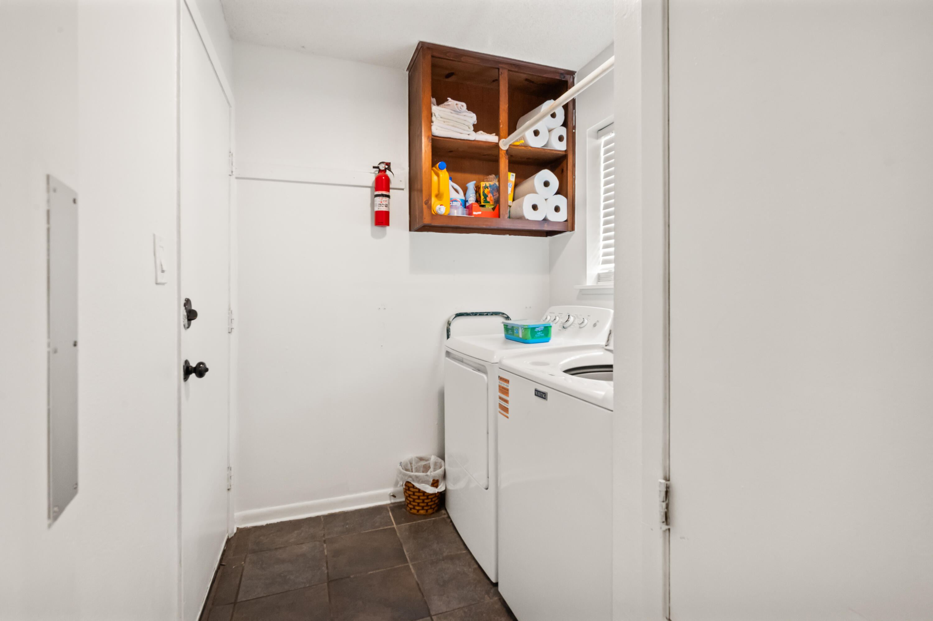 PINEWOOD ESTATES - Residential