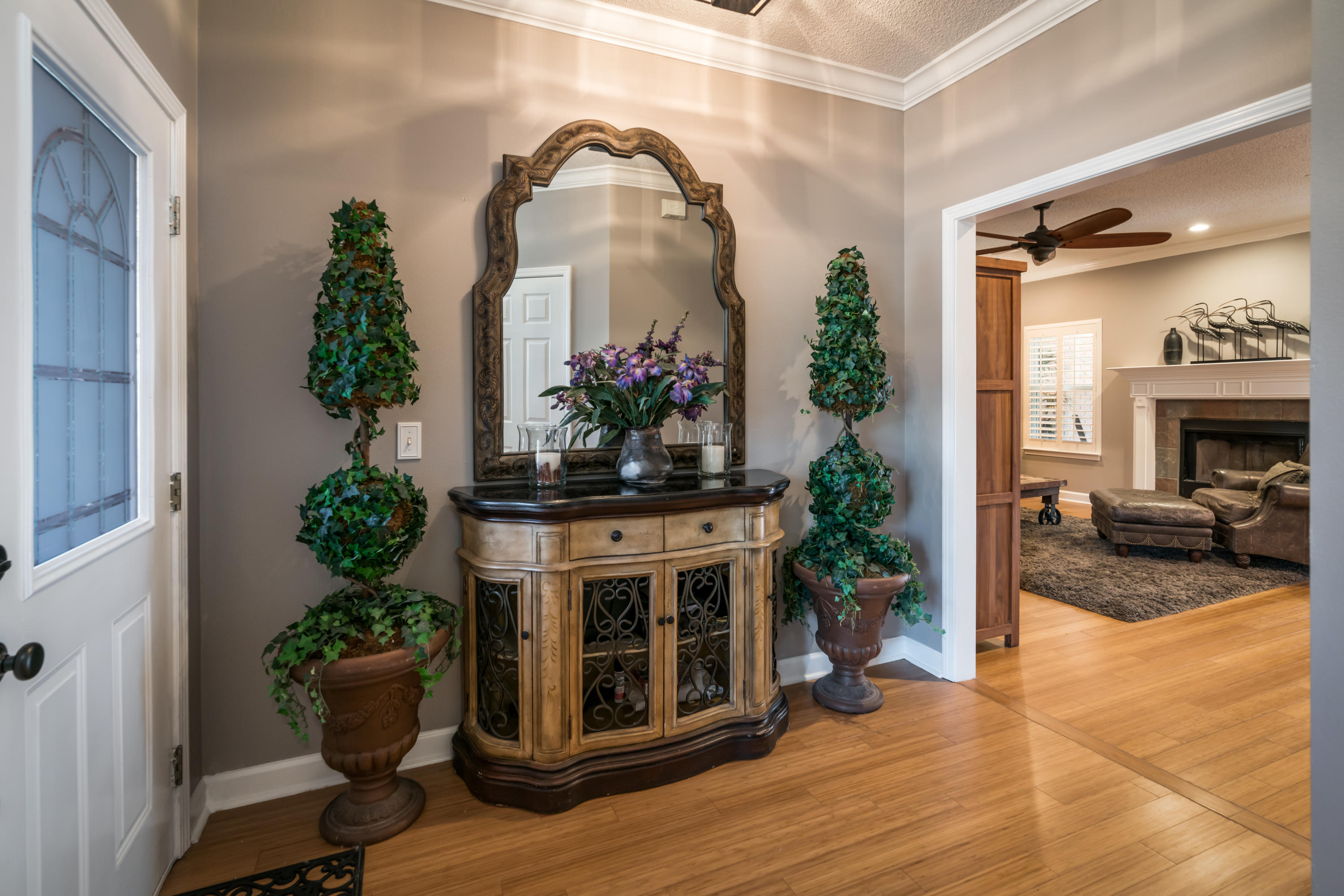 BISCAYNE POINTE - Residential