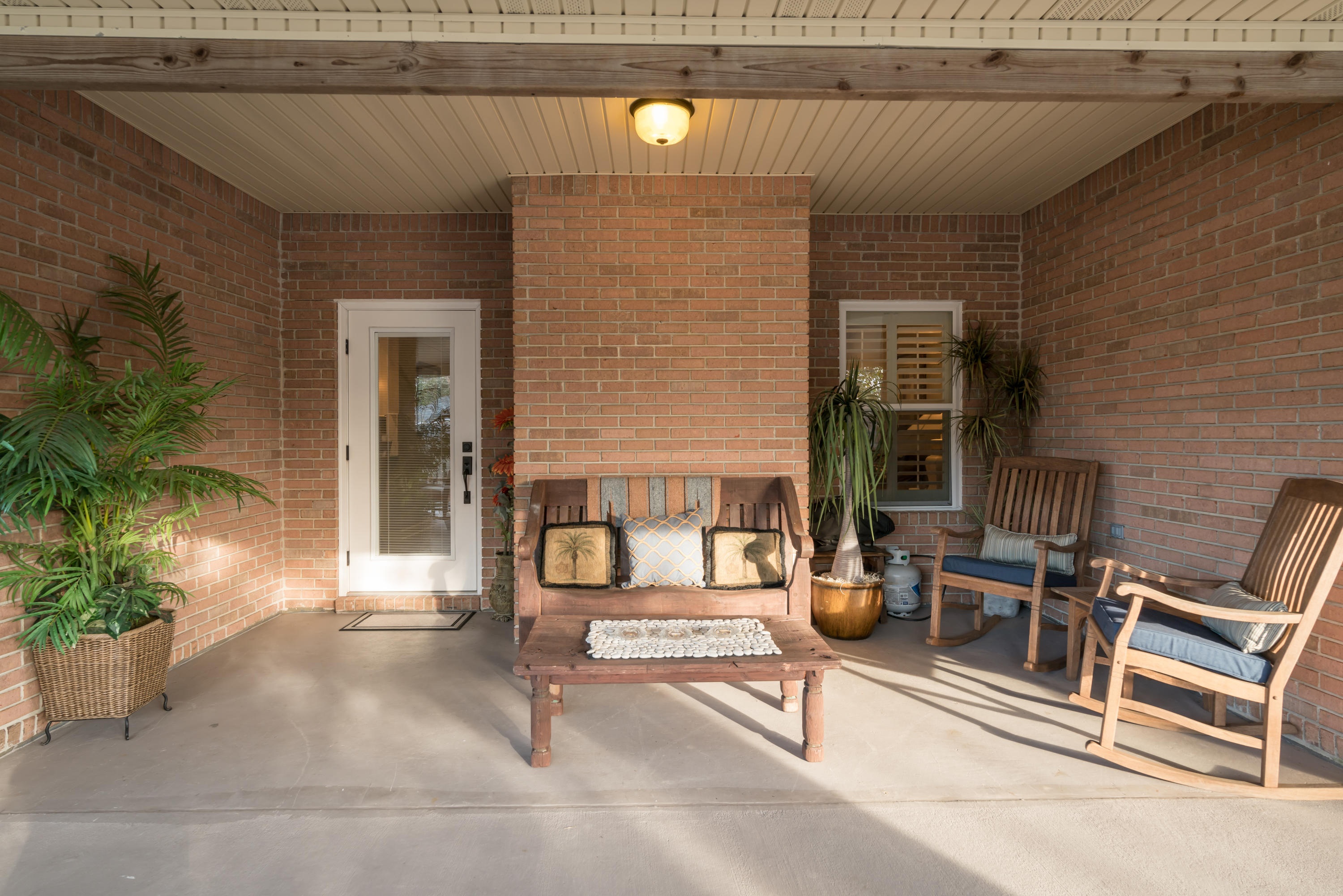 BISCAYNE POINTE - Residential