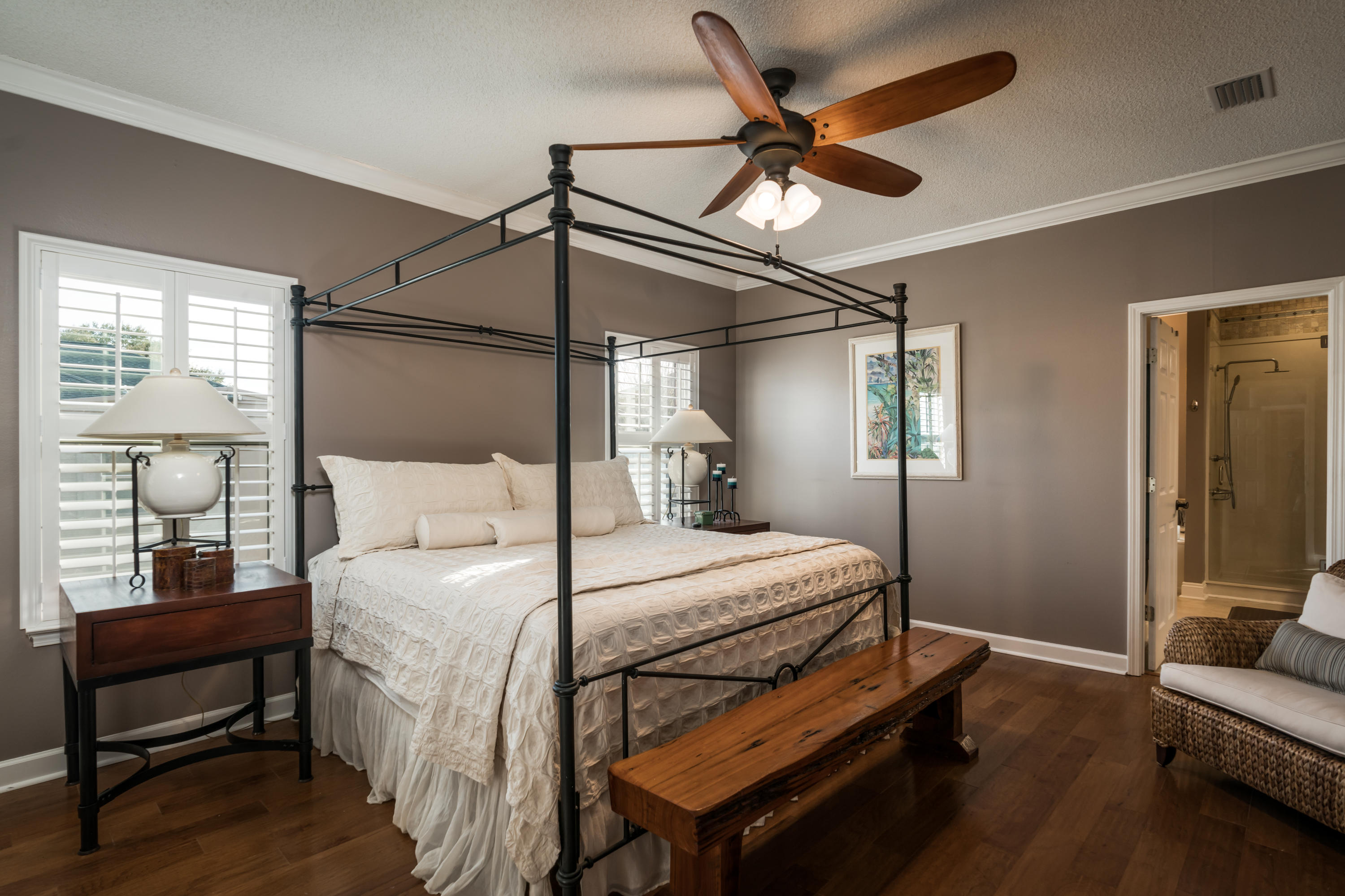 BISCAYNE POINTE - Residential