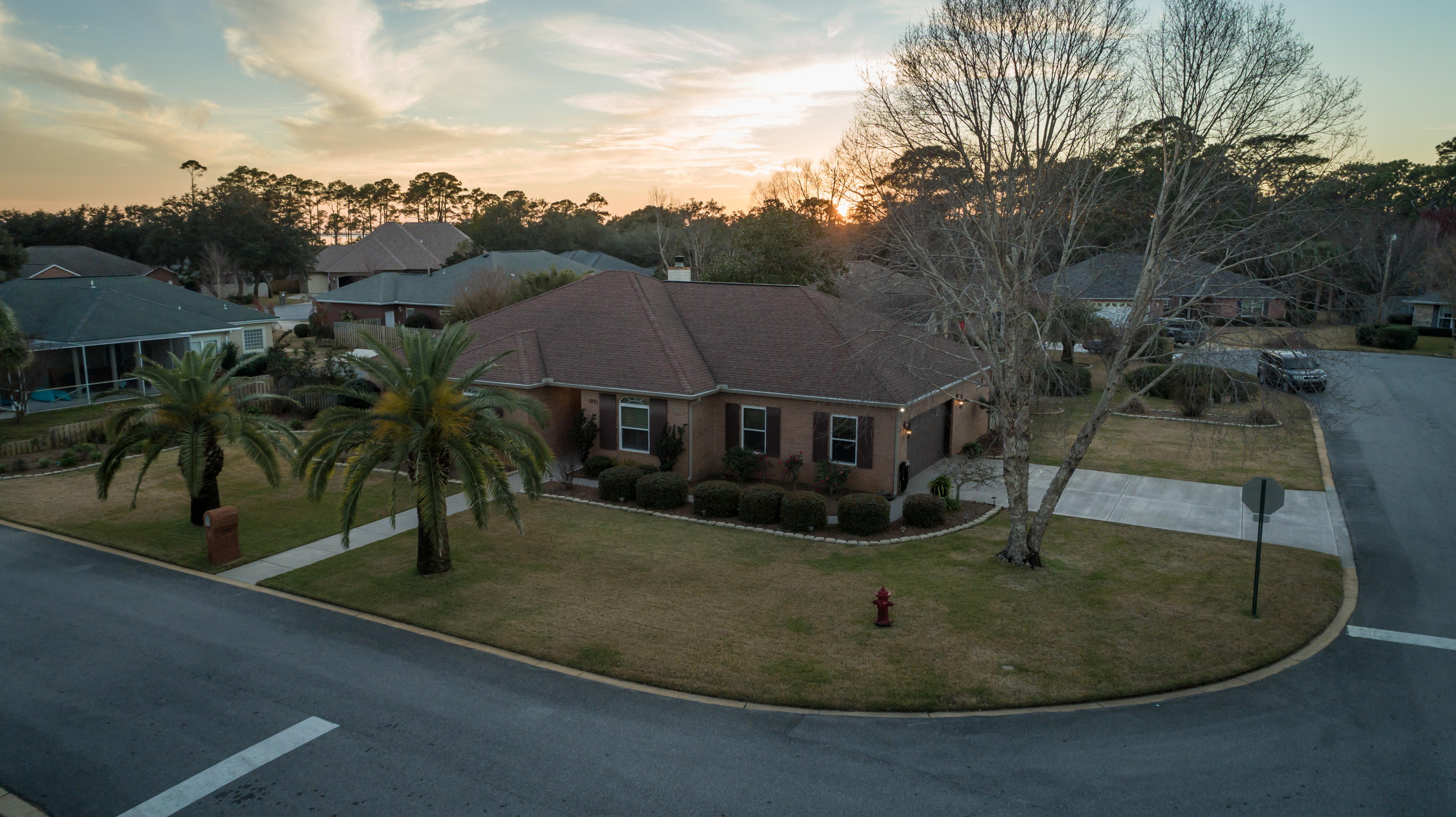 BISCAYNE POINTE - Residential