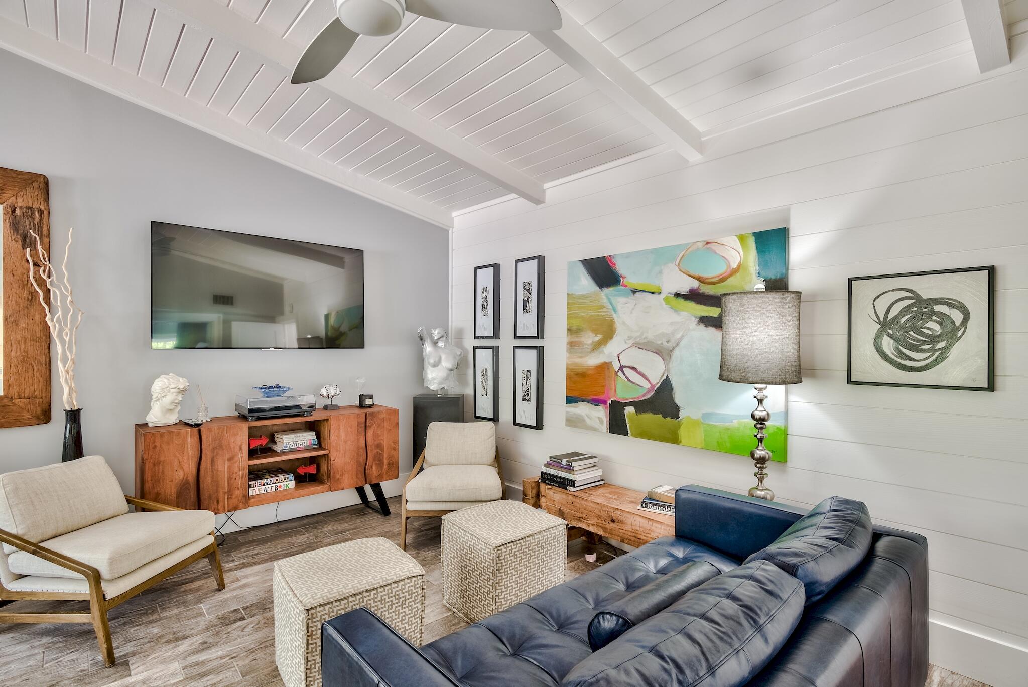 EASTERN LAKE S/D - Residential