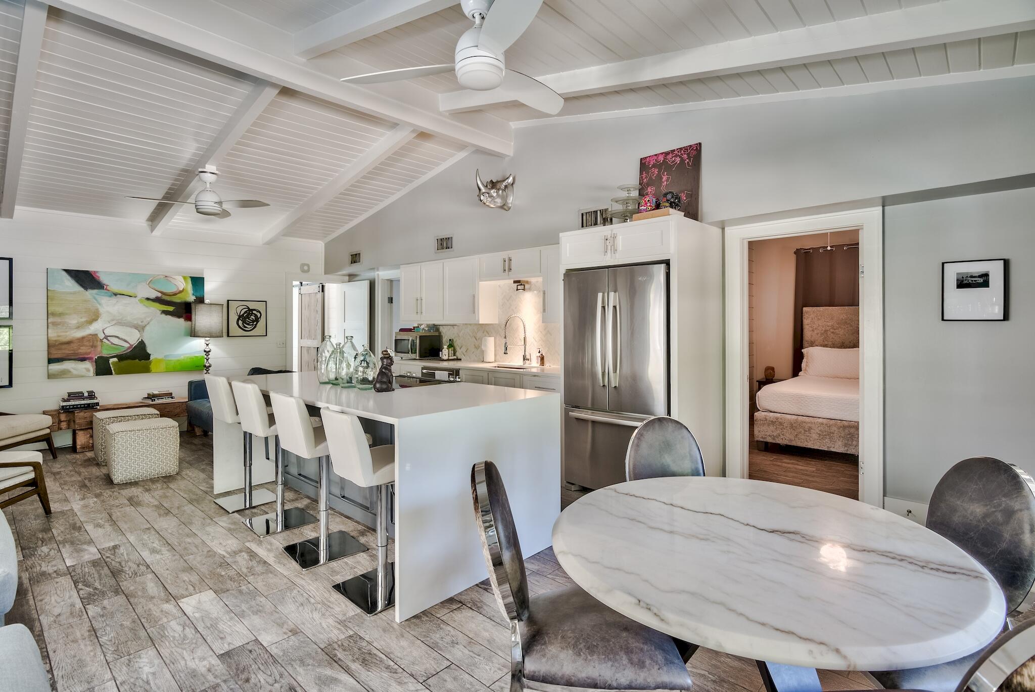 EASTERN LAKE S/D - Residential