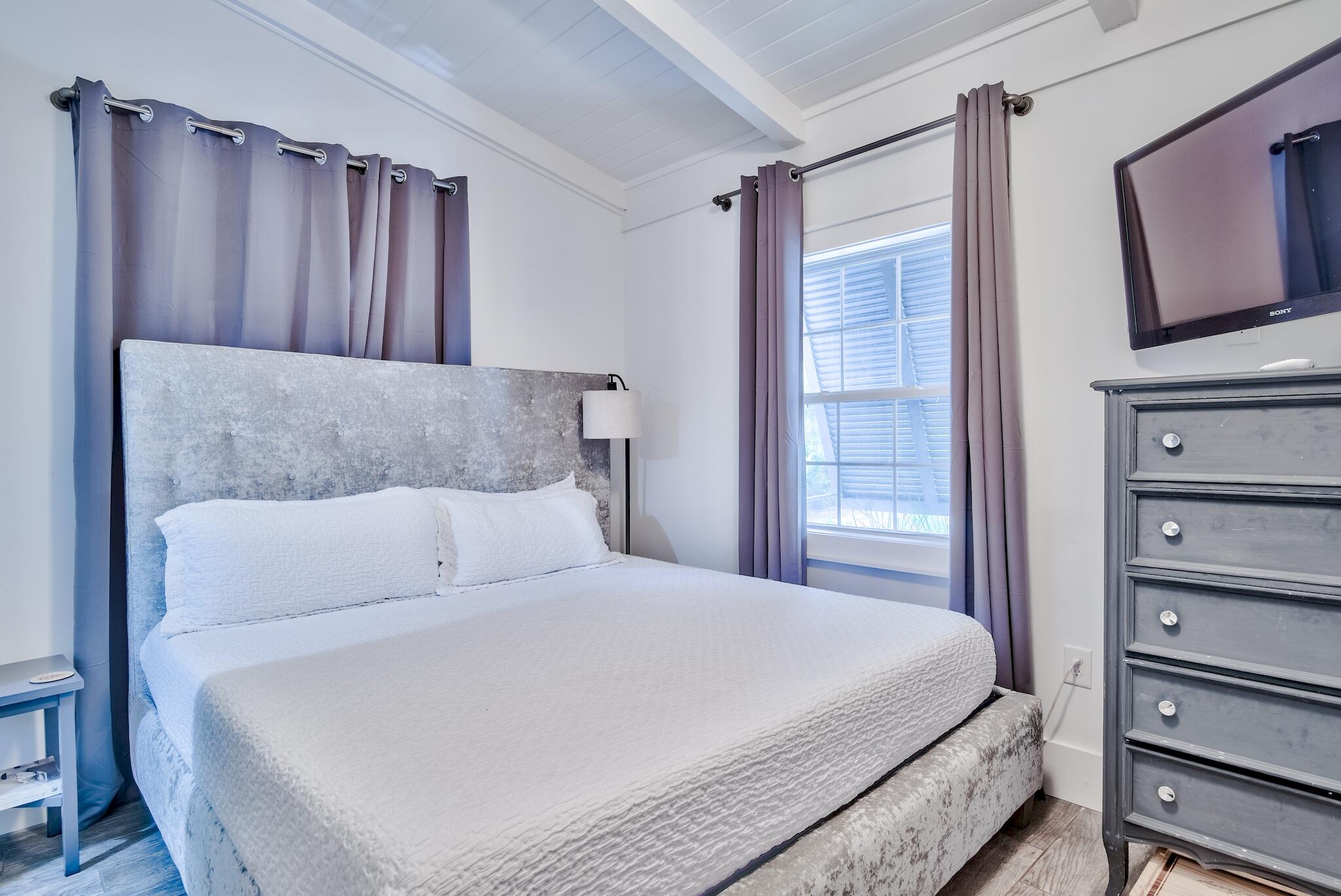 EASTERN LAKE S/D - Residential