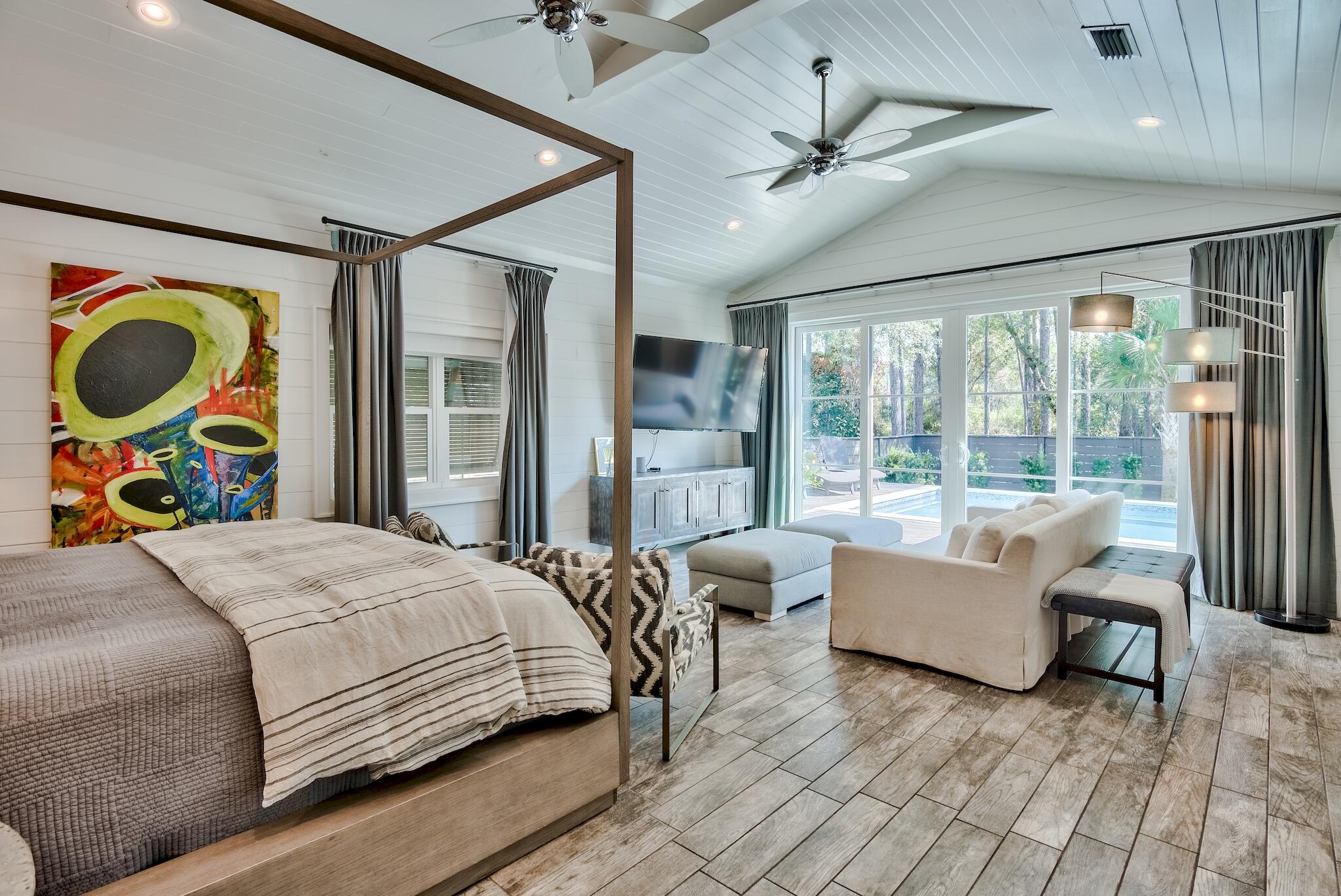 EASTERN LAKE S/D - Residential