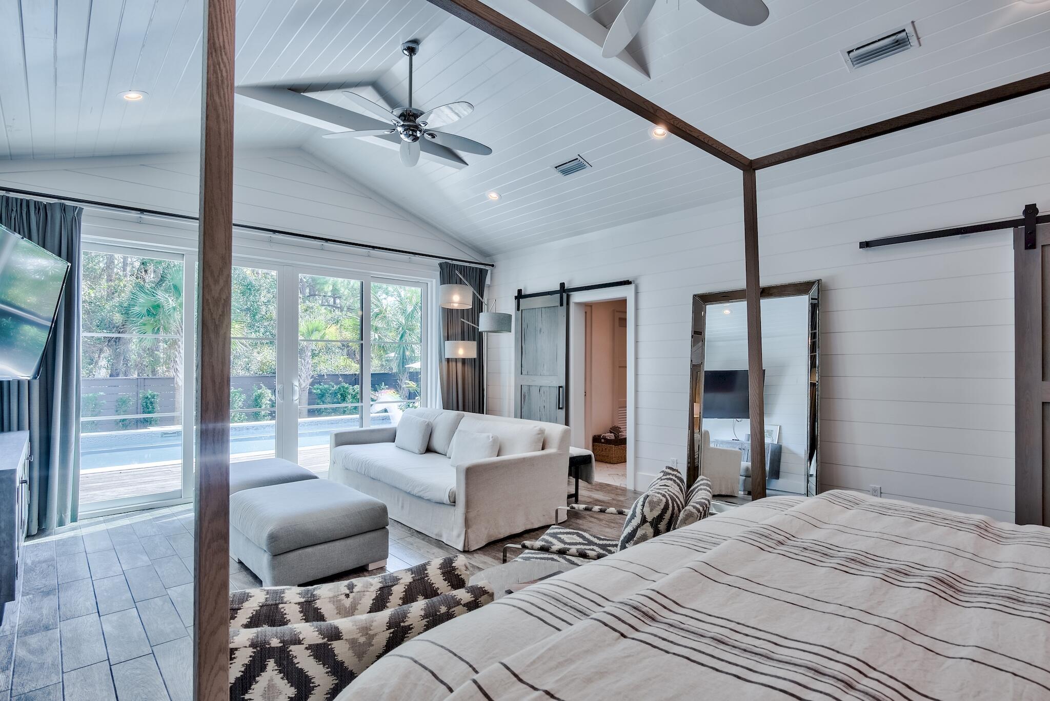 EASTERN LAKE S/D - Residential