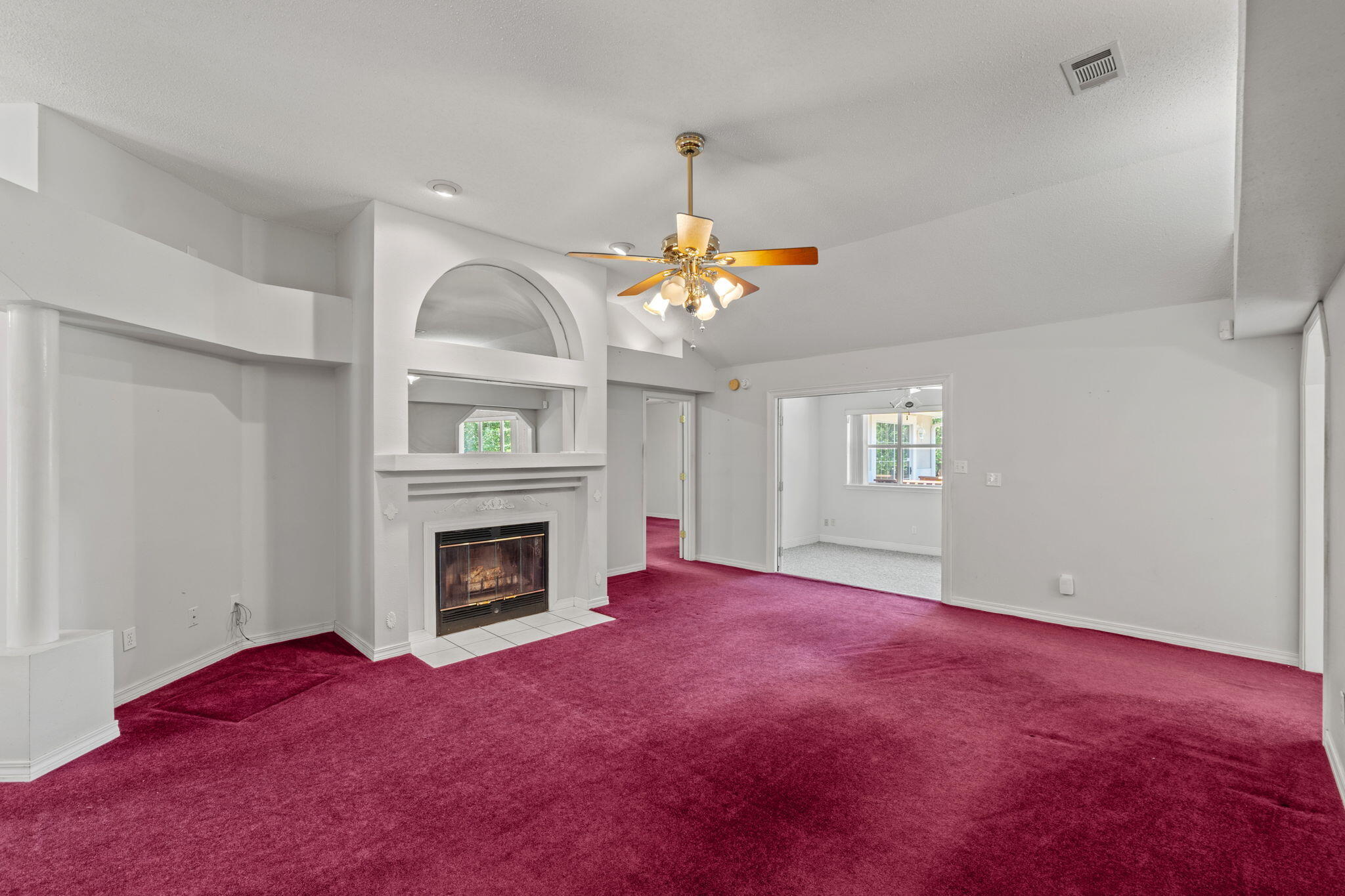 LAKE HOLLEY ESTATES - Residential