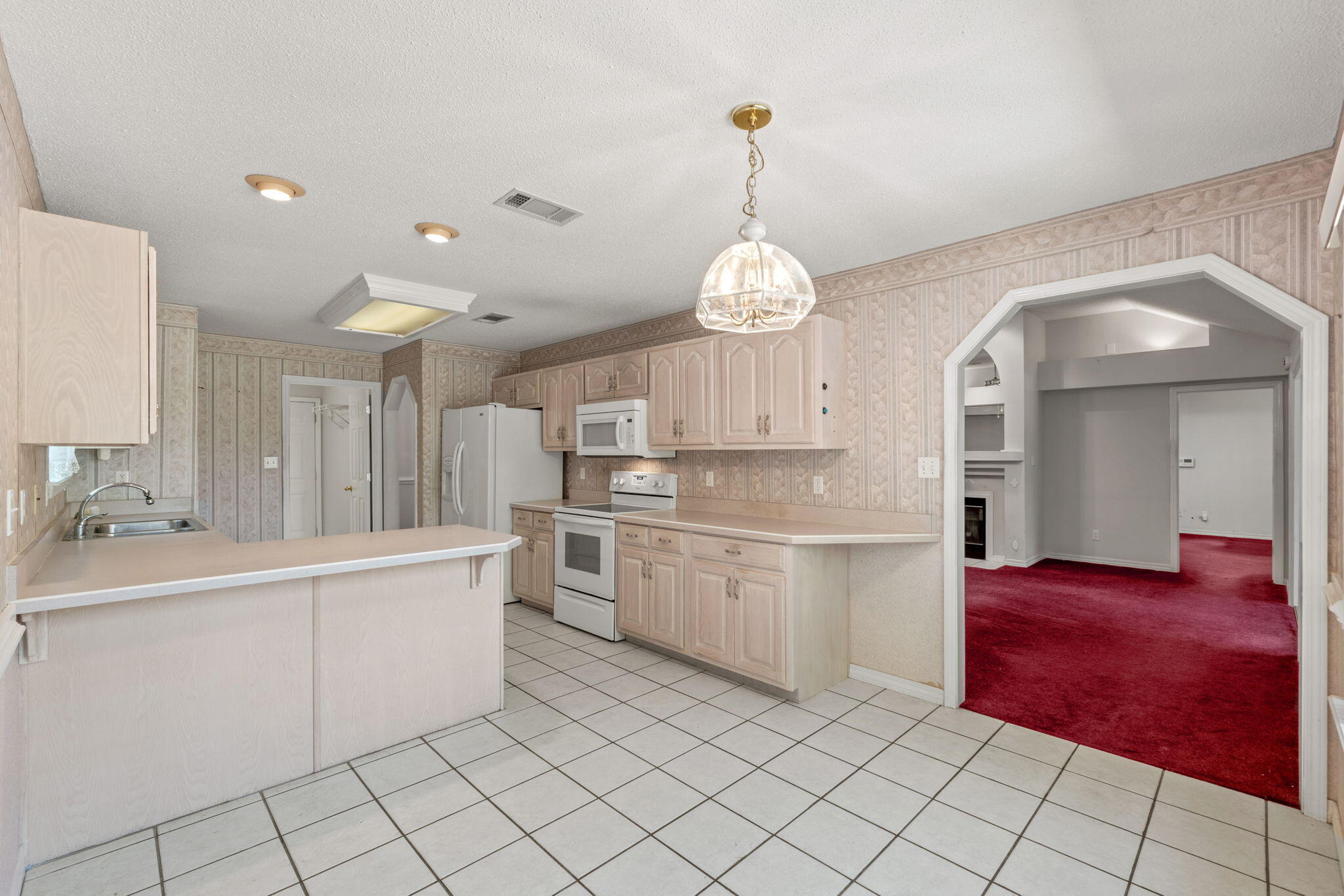 LAKE HOLLEY ESTATES - Residential