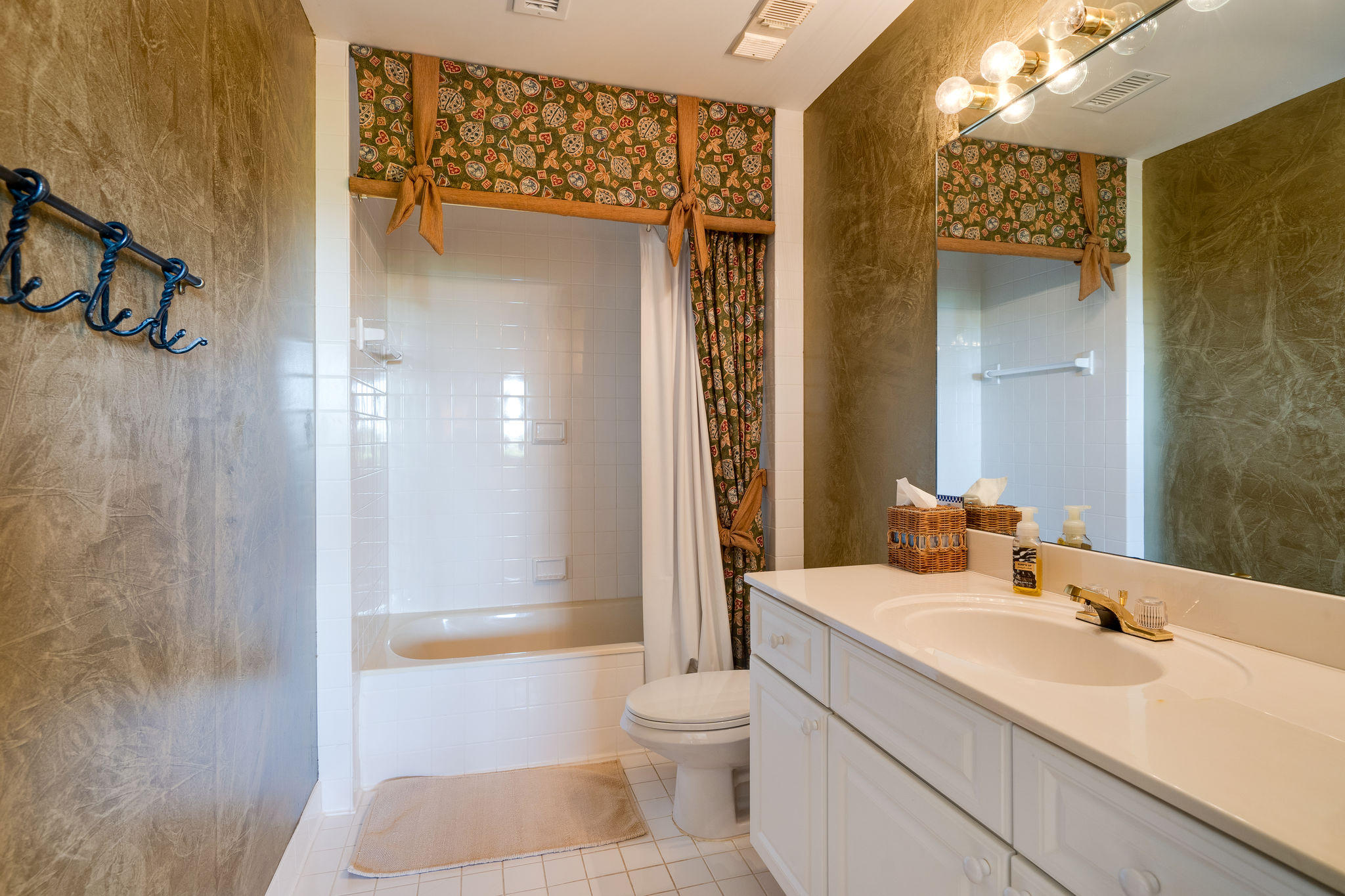 Southwinds II - Residential