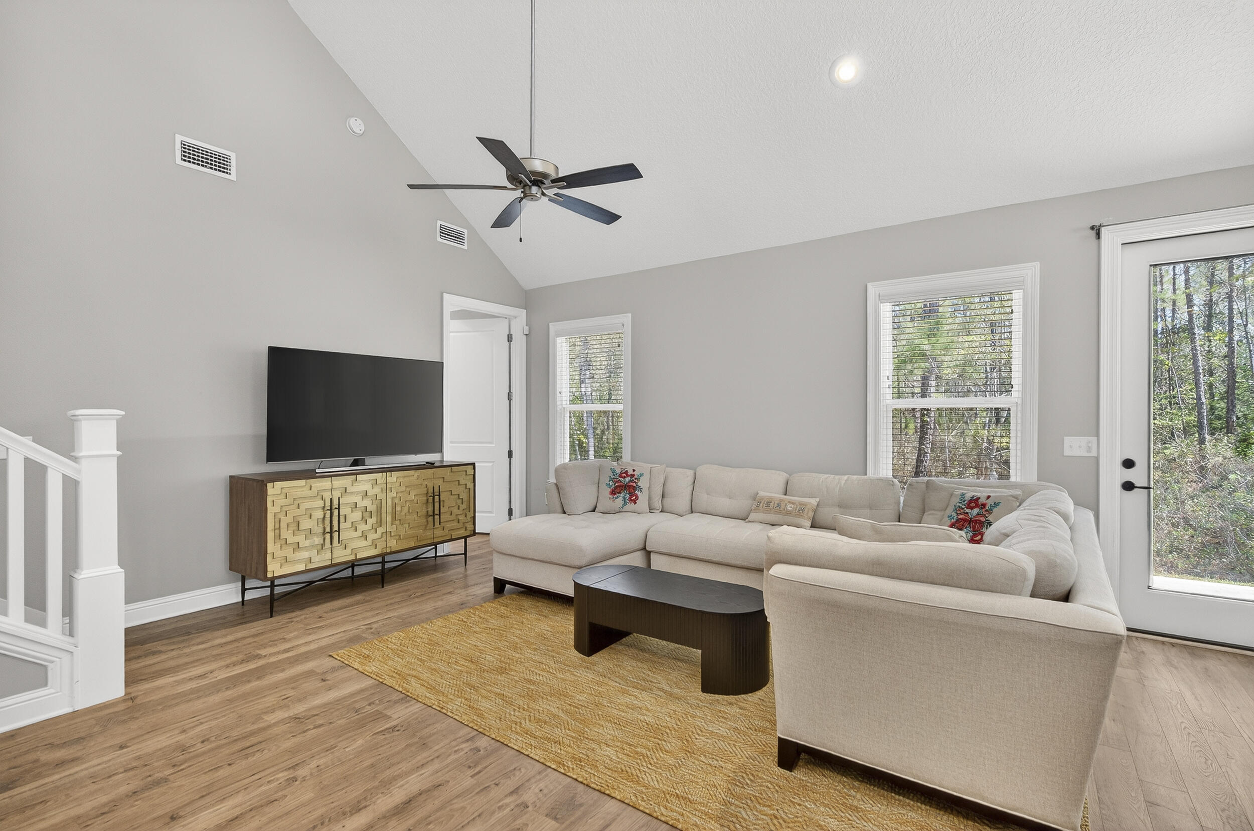 LAUREL OAKS S/D - Residential