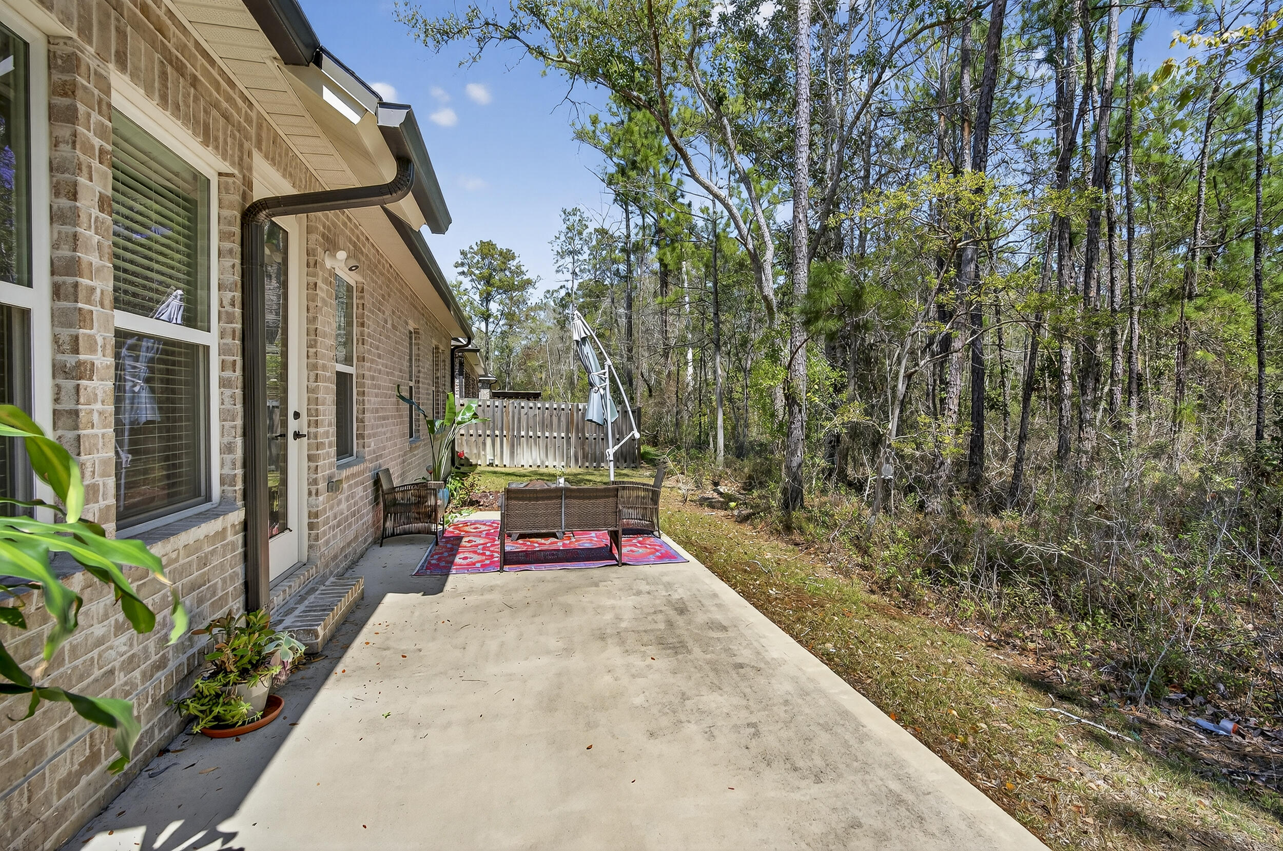 LAUREL OAKS S/D - Residential