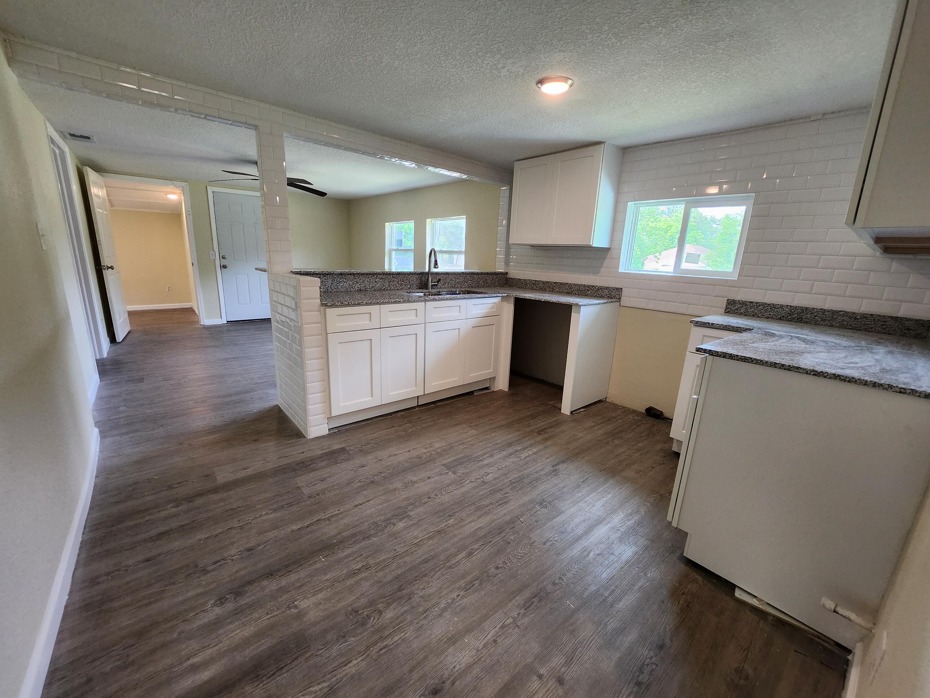 NAVARRE S/D 2ND ADDN - Residential