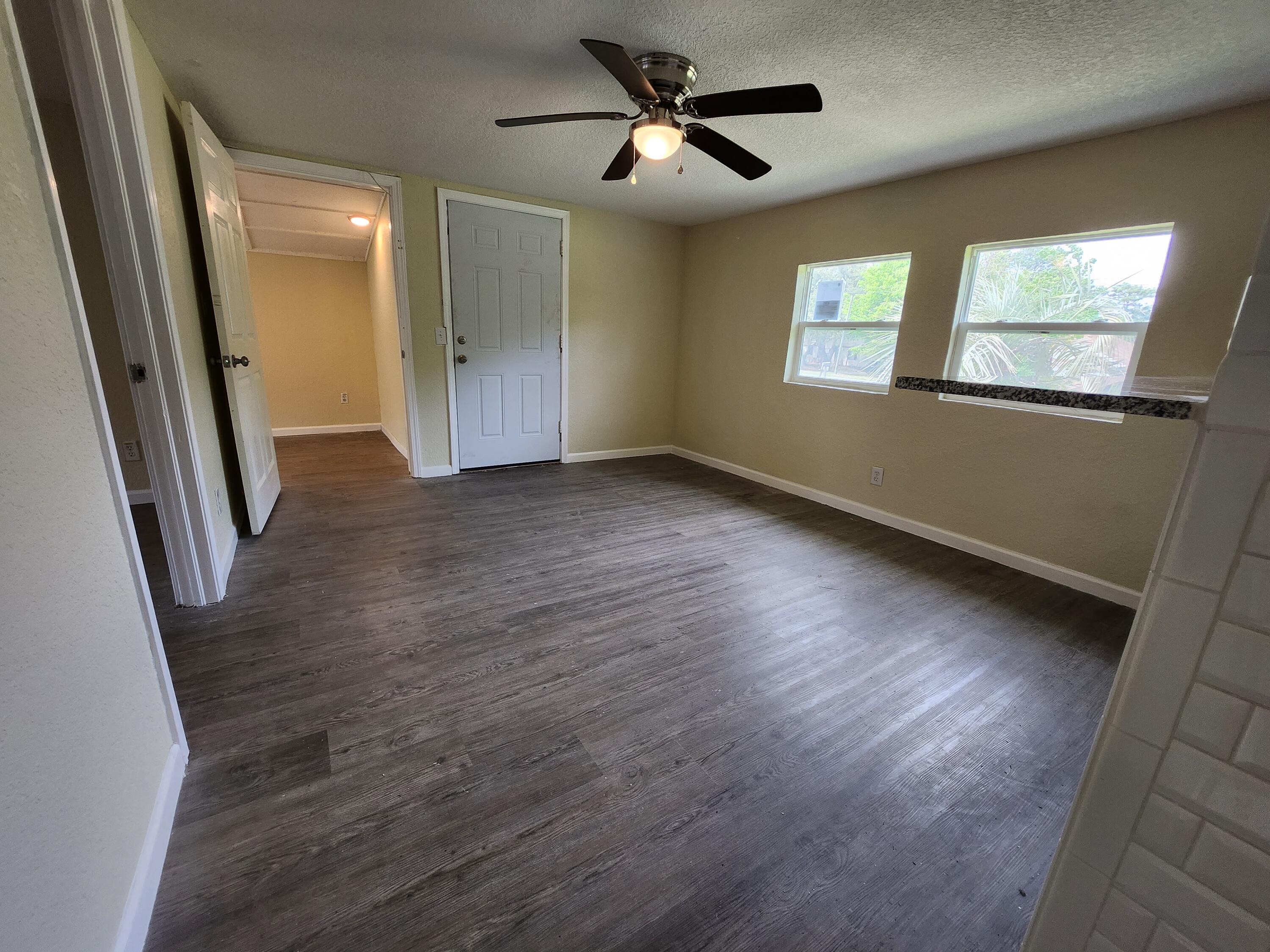 NAVARRE S/D 2ND ADDN - Residential