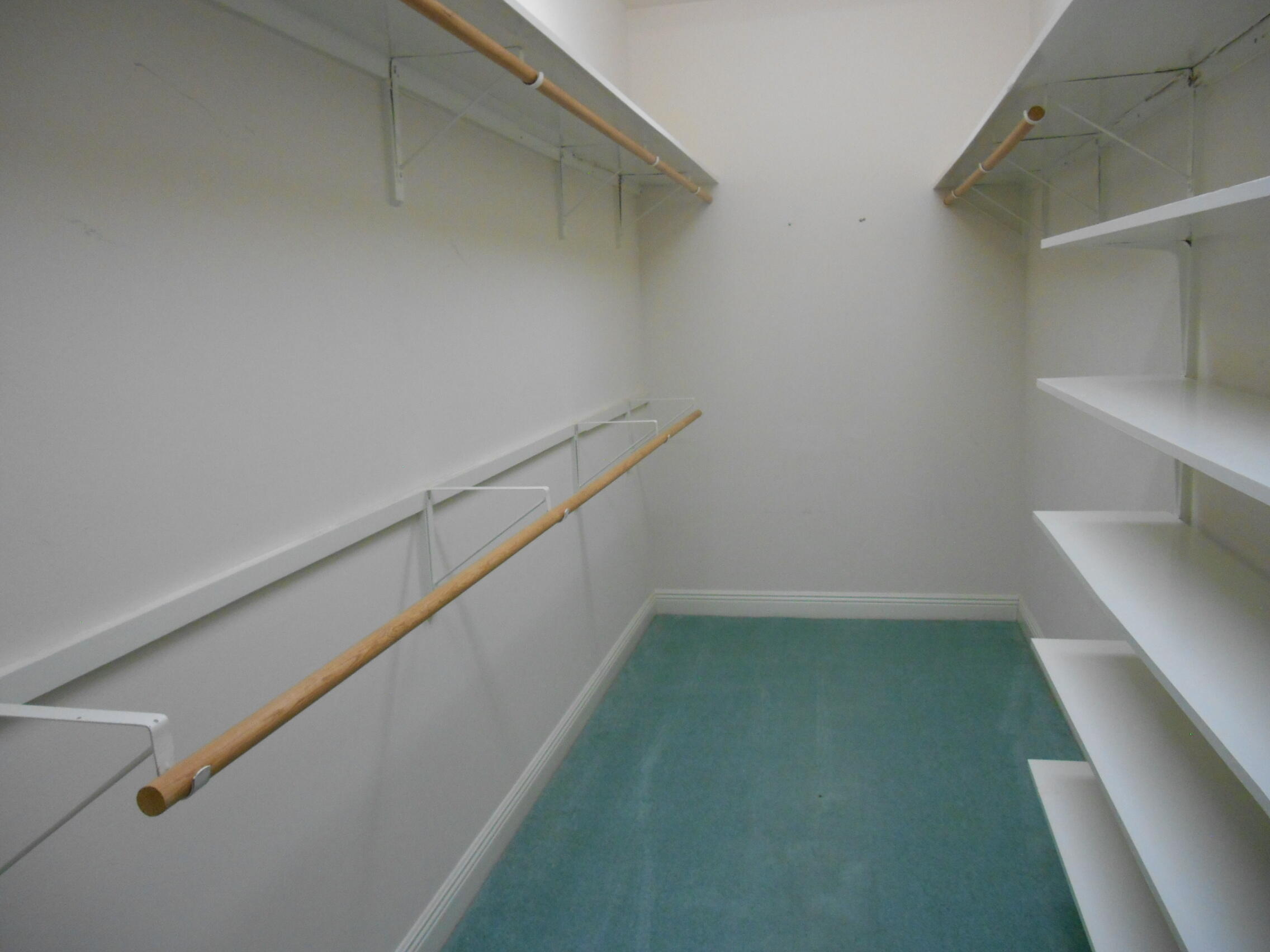 Twin Bay Estates - Residential