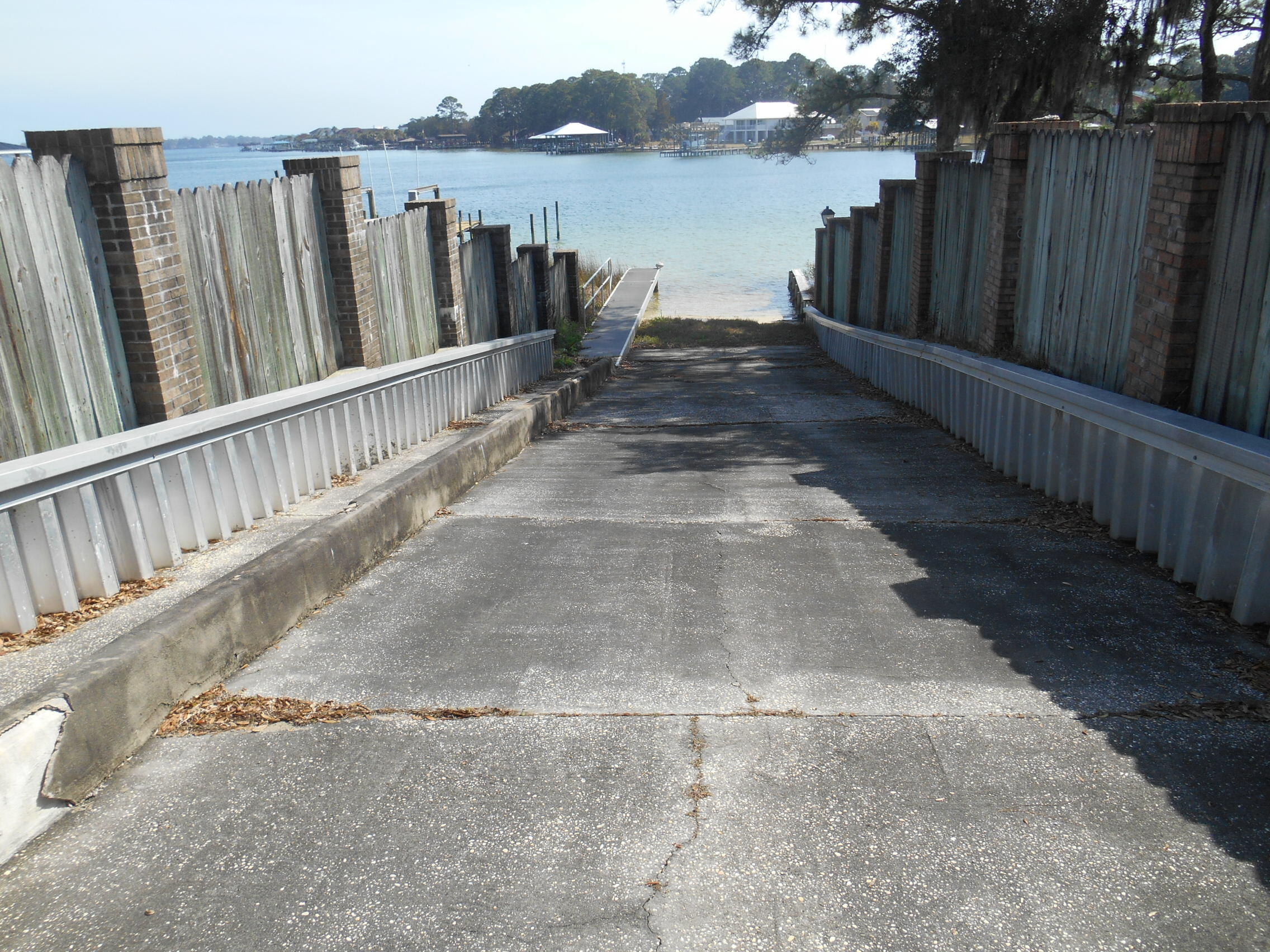 Twin Bay Estates - Residential