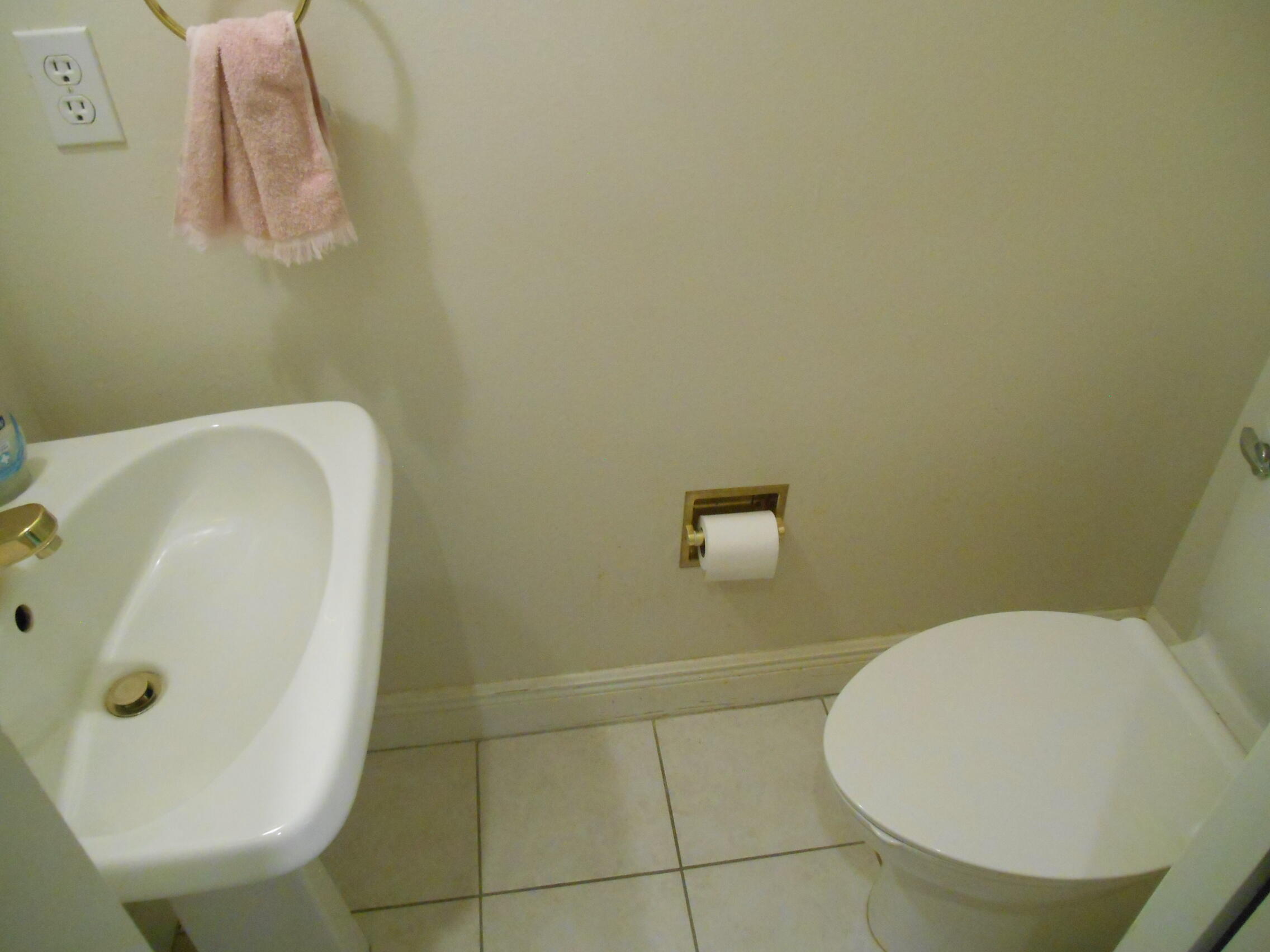 Twin Bay Estates - Residential