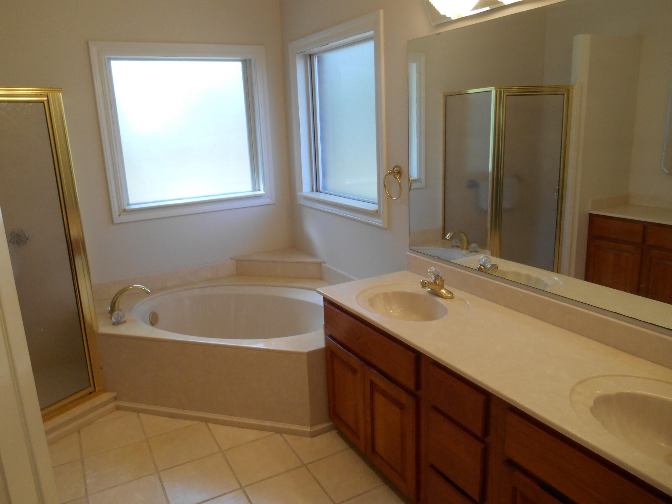 Twin Bay Estates - Residential