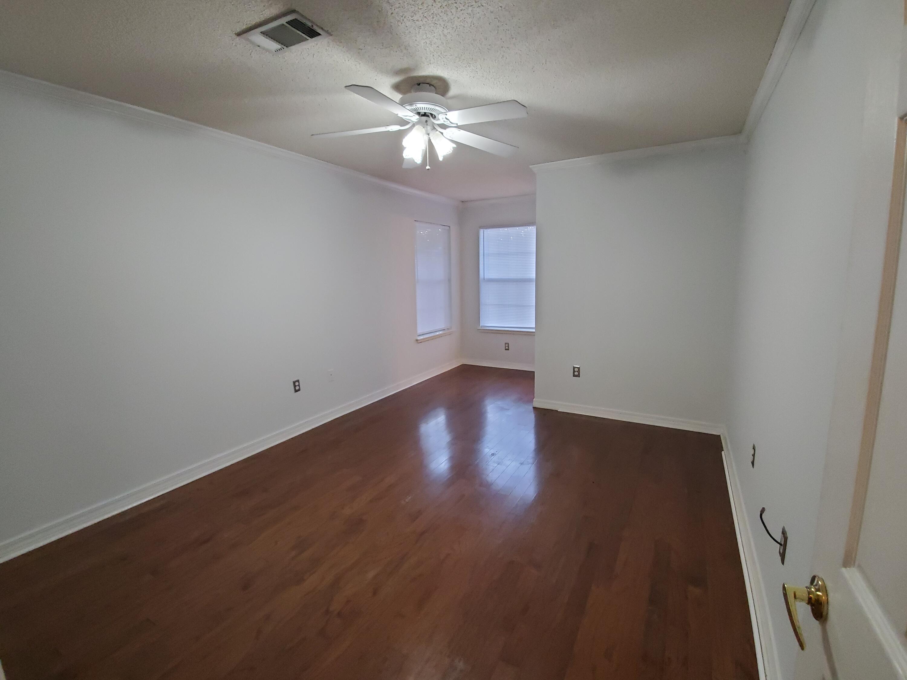 MICHAEL GLENN ESTATES - Residential