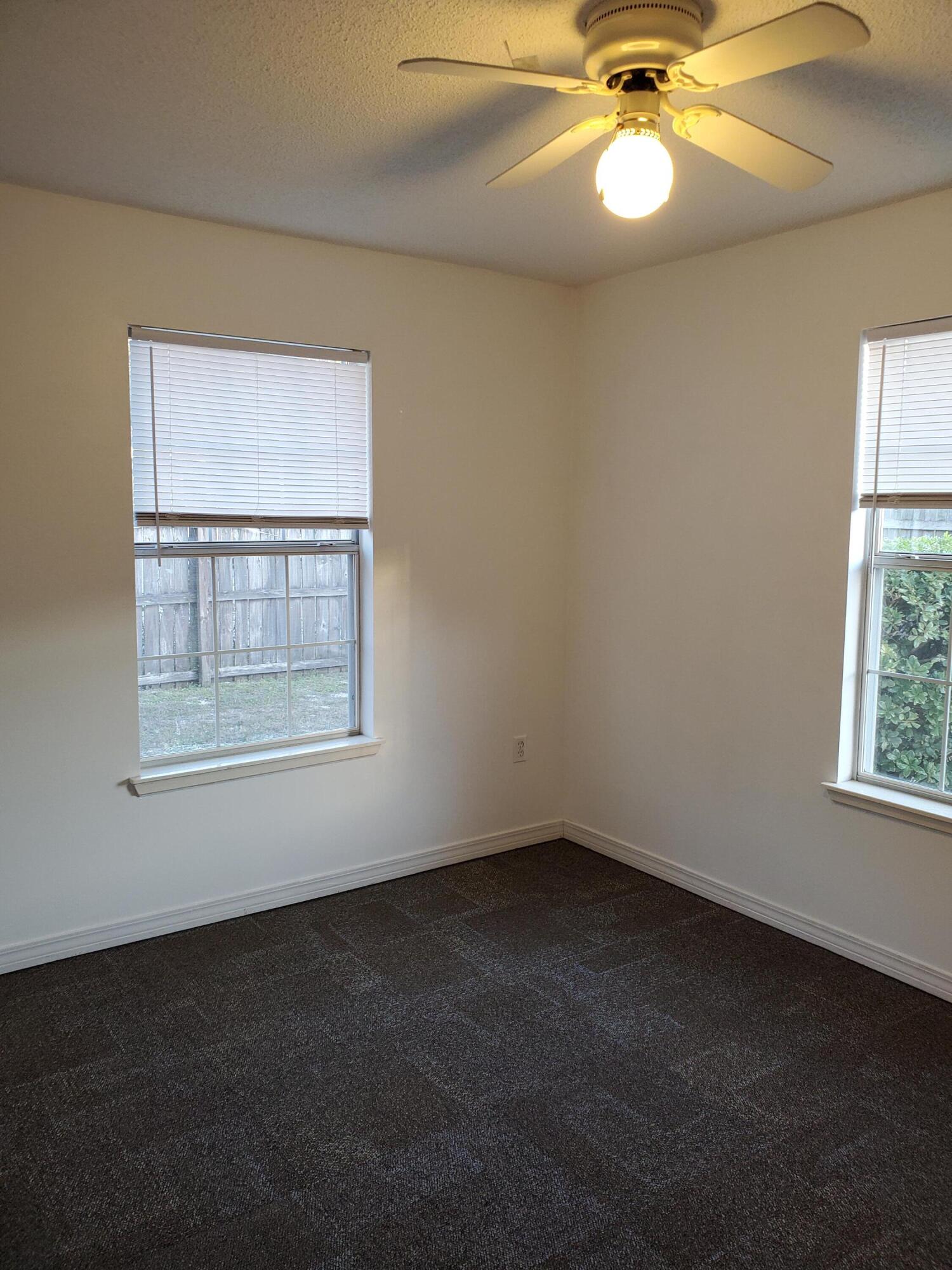 MICHAEL GLENN ESTATES - Residential