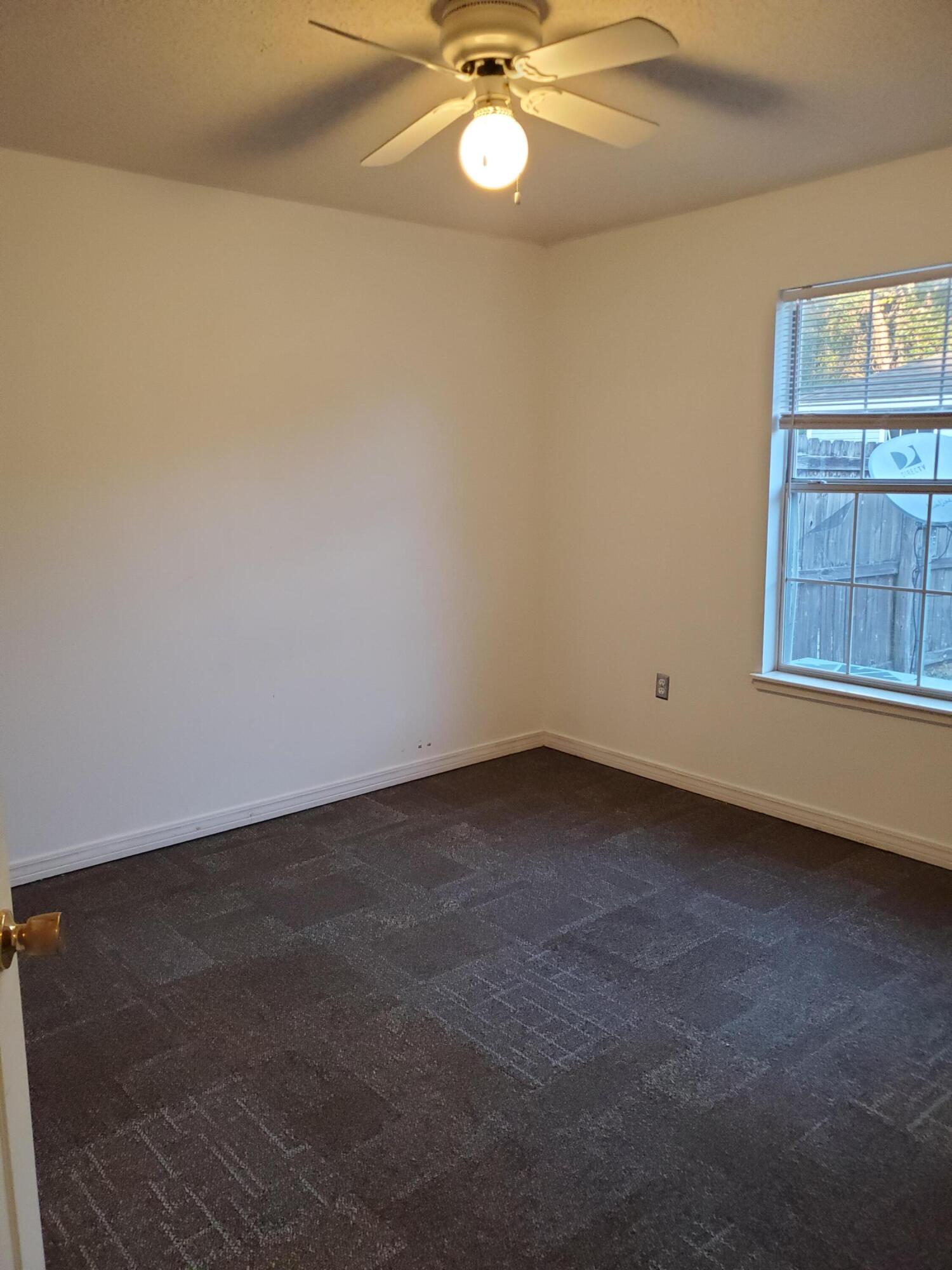 MICHAEL GLENN ESTATES - Residential