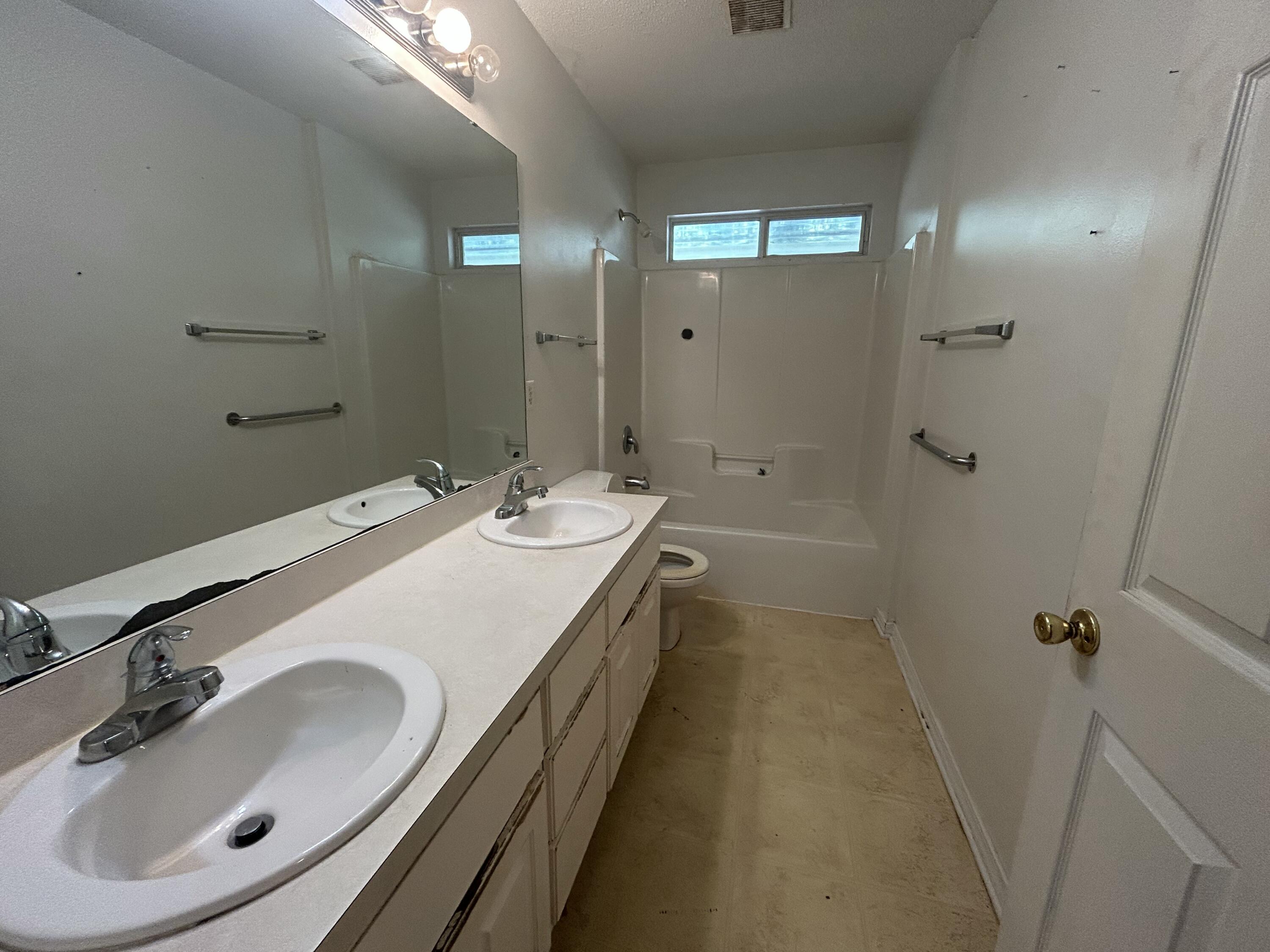 EMERALD VILLAGE S/D - Residential