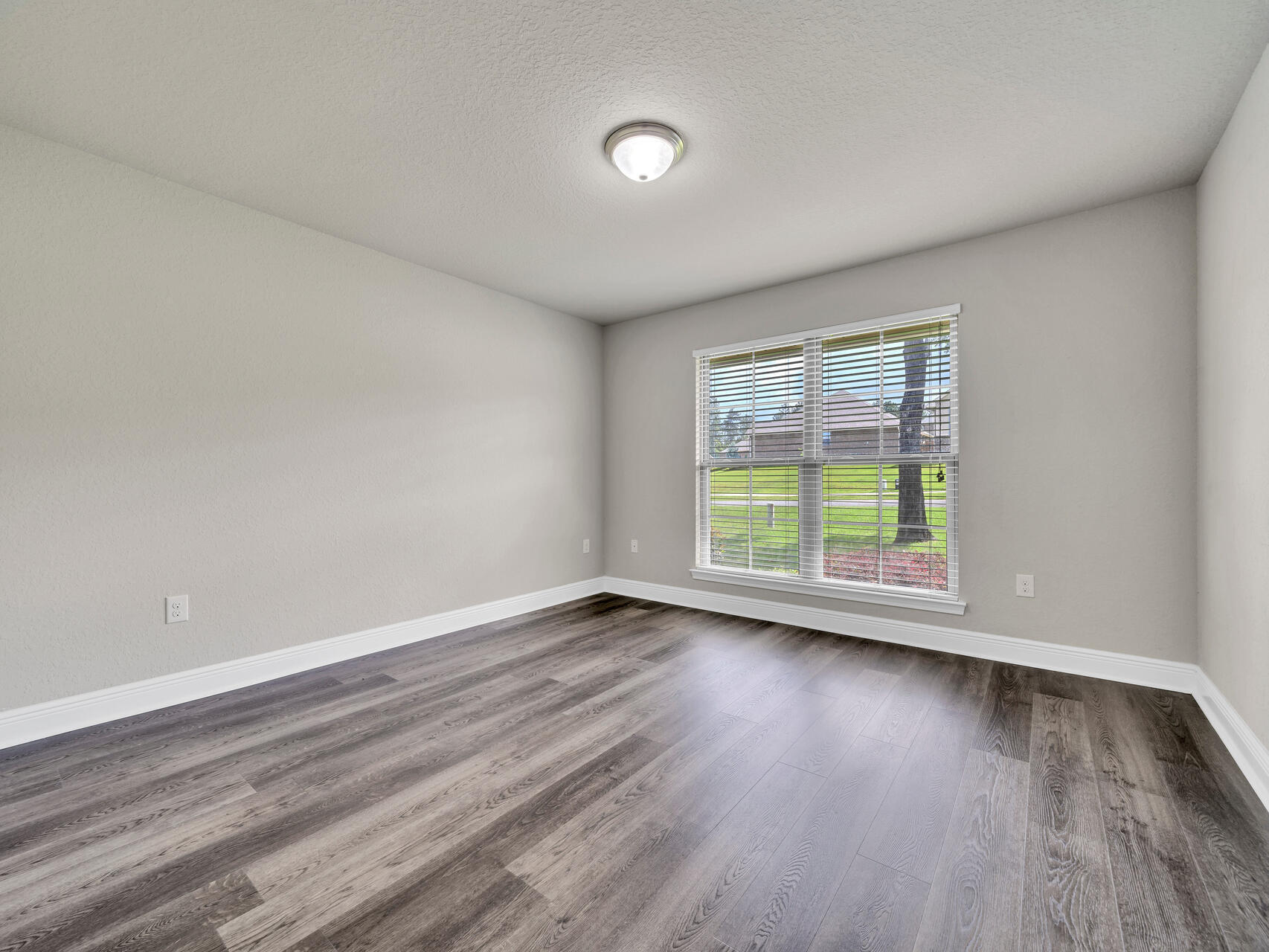 FOX VALLEY - Residential