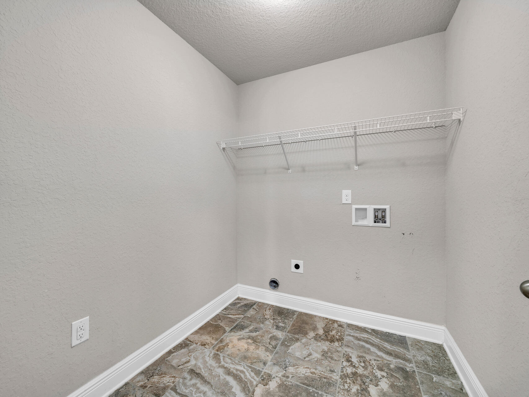 FOX VALLEY - Residential