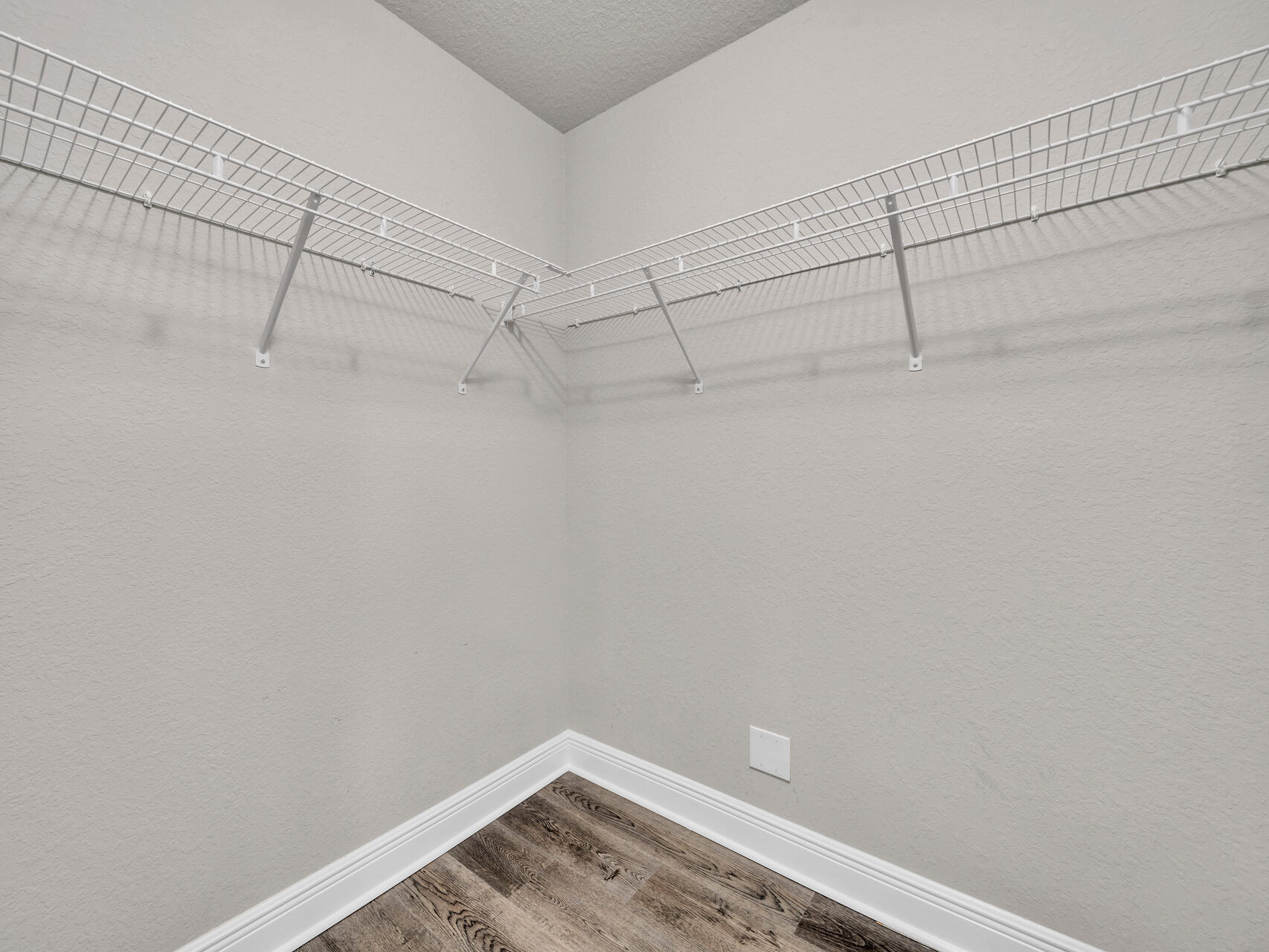 FOX VALLEY - Residential