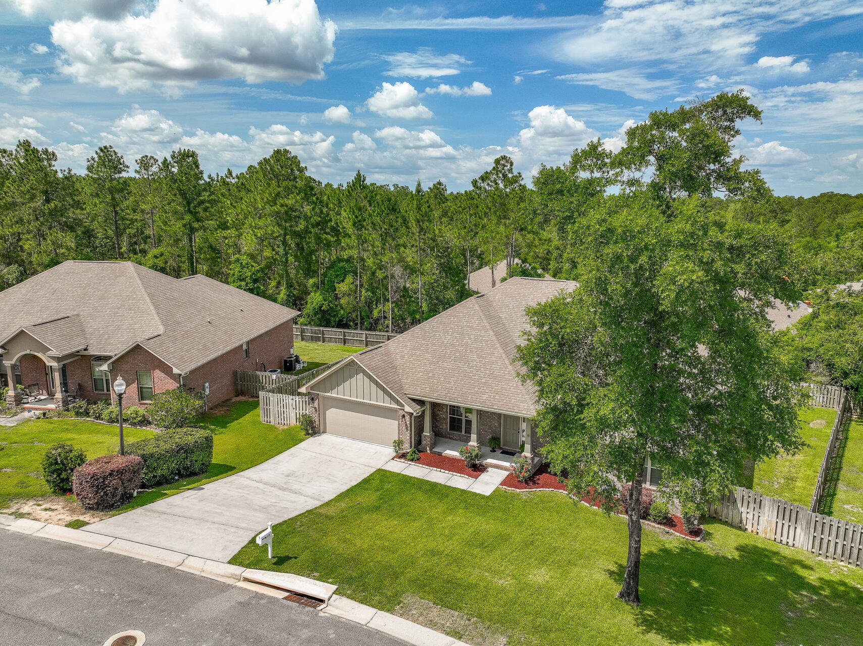 FOX VALLEY - Residential