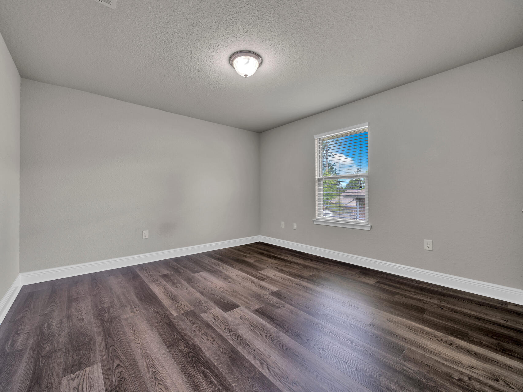 FOX VALLEY - Residential