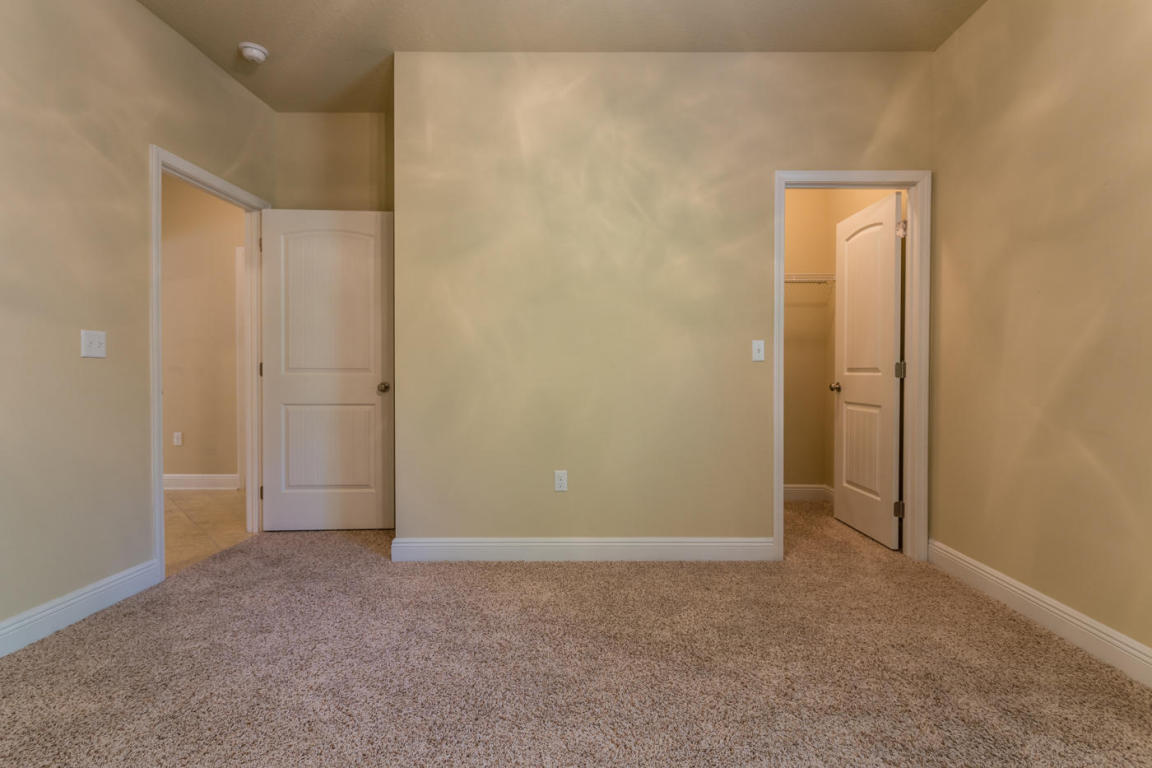 LAGRANGE LANDING - Residential