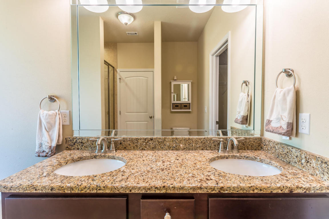 LAGRANGE LANDING - Residential