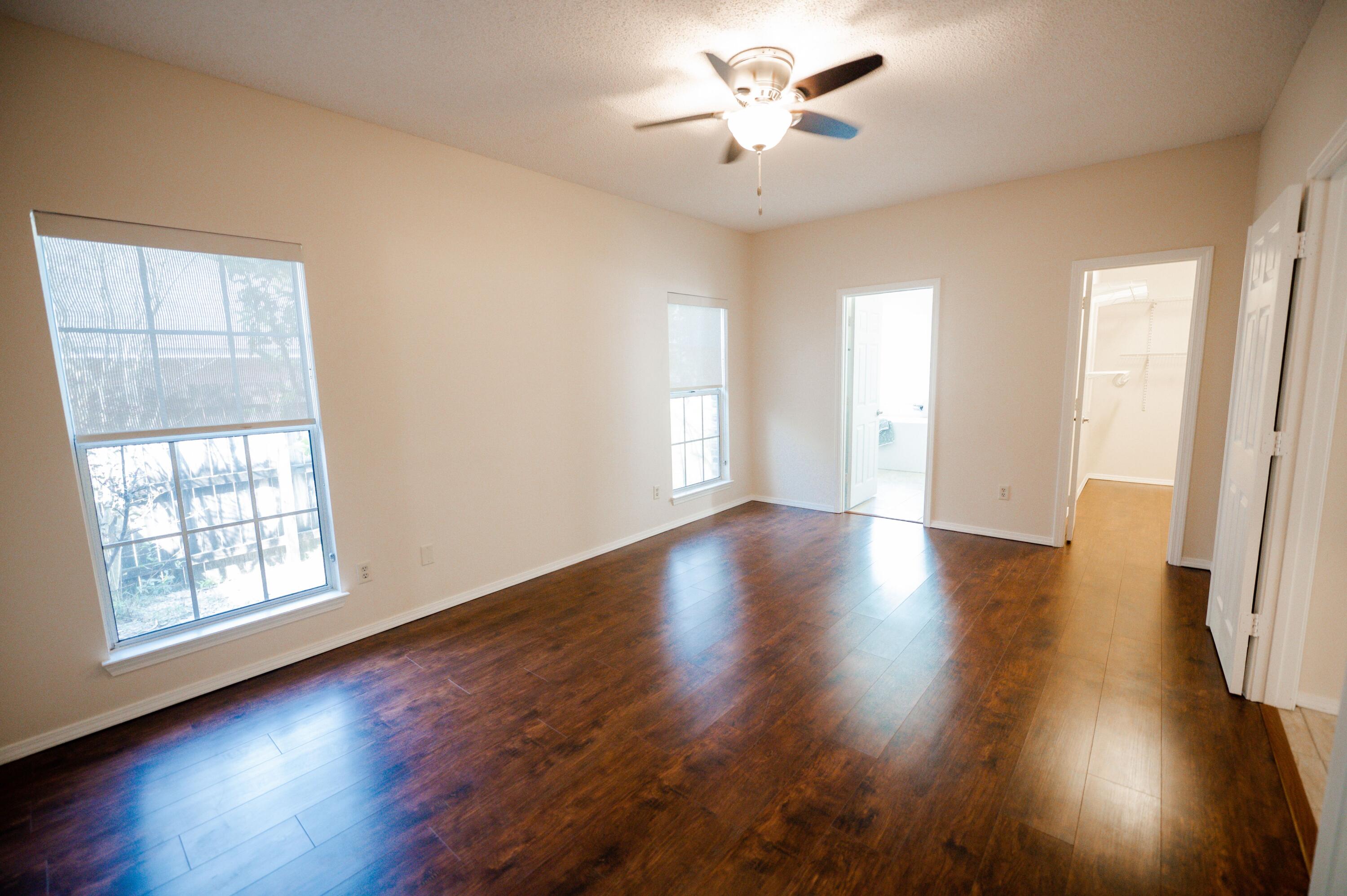 HIDDEN LAKES - Residential