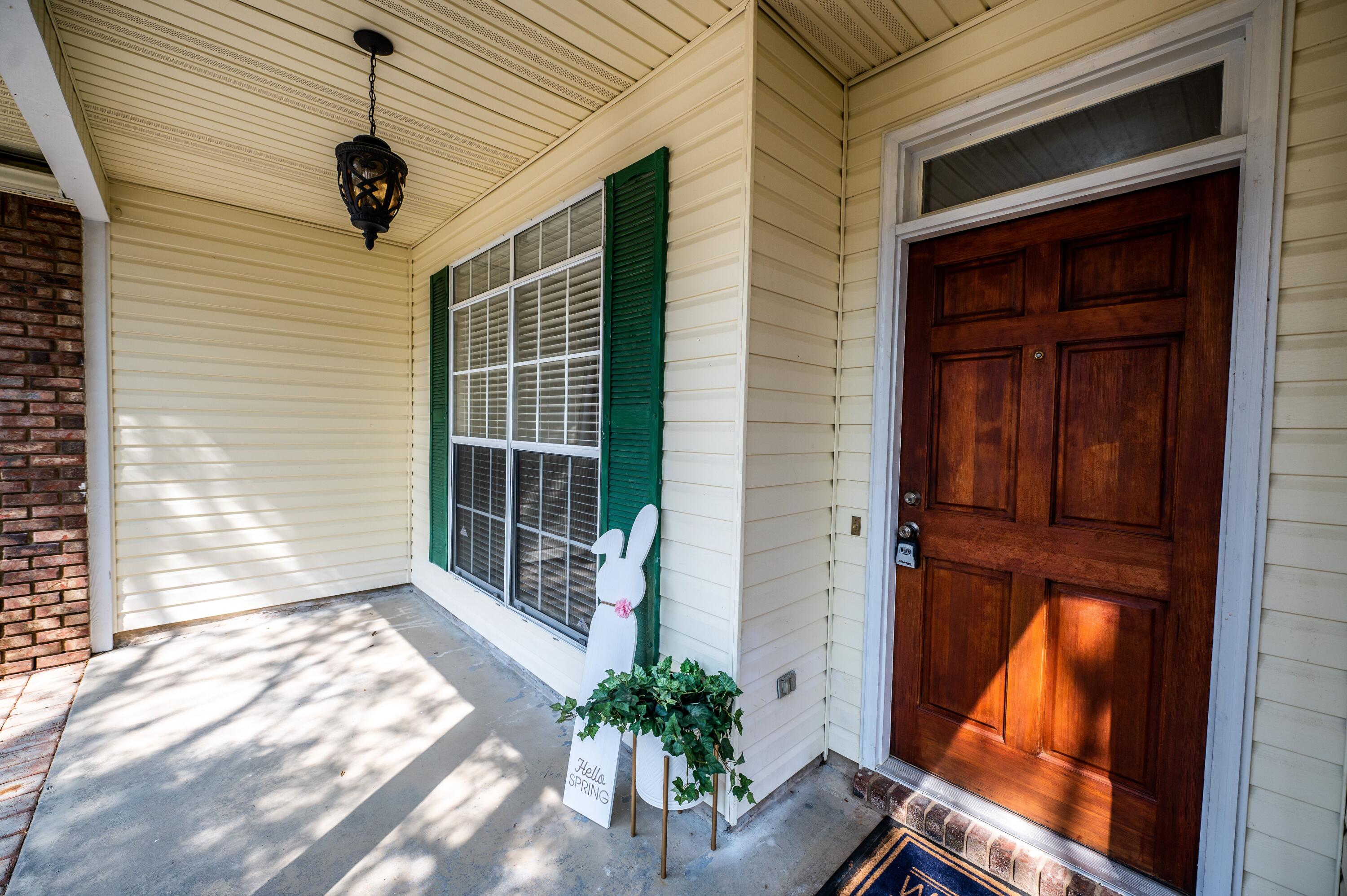 HIDDEN LAKES - Residential