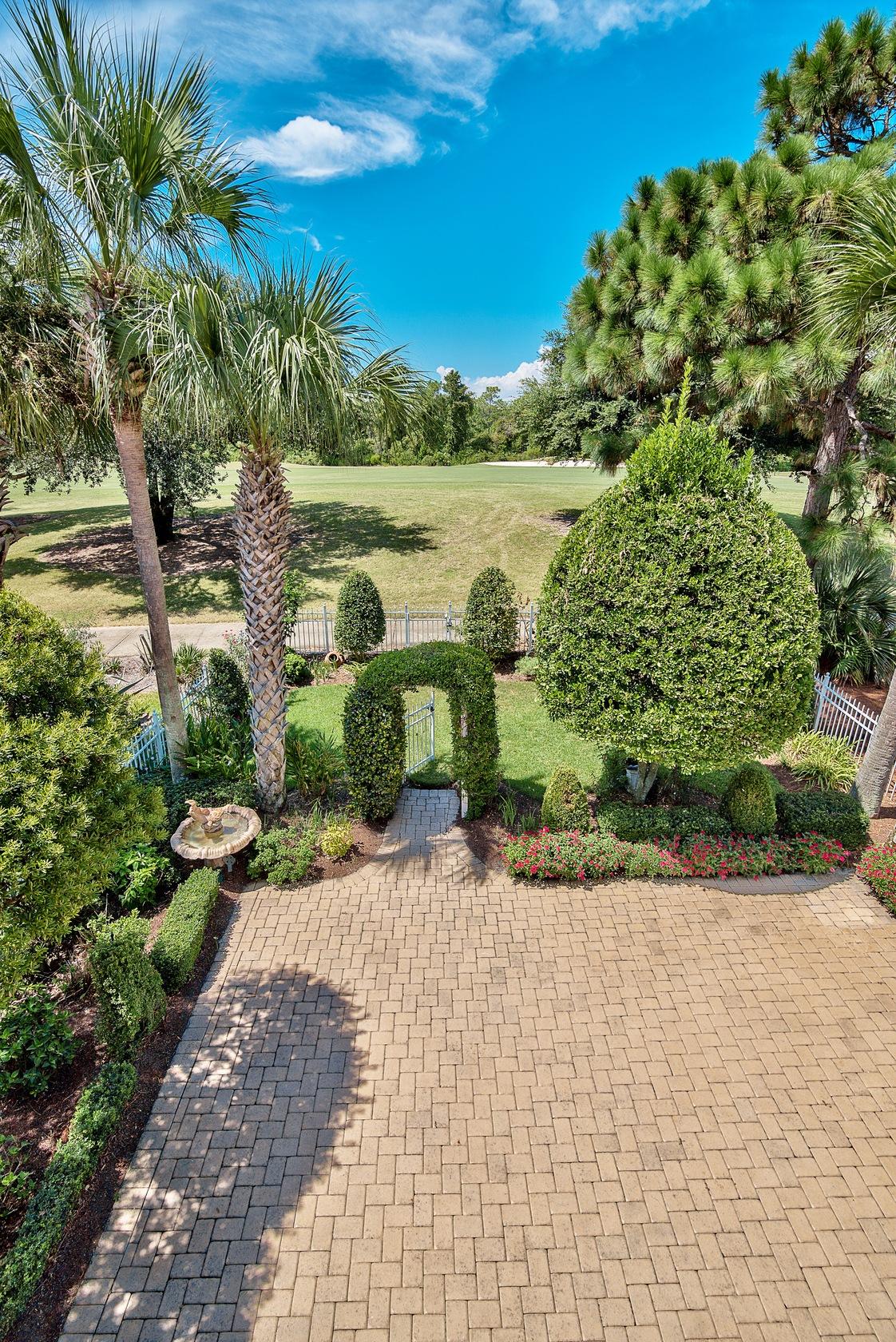 CALUSA BAY S/D - Residential