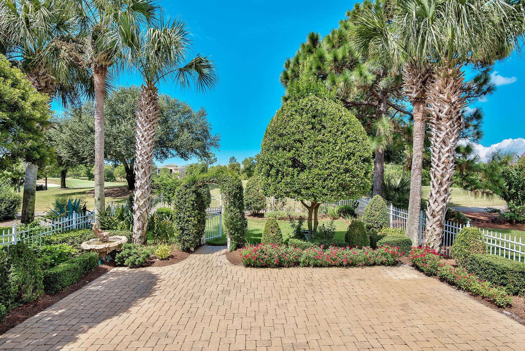 CALUSA BAY S/D - Residential