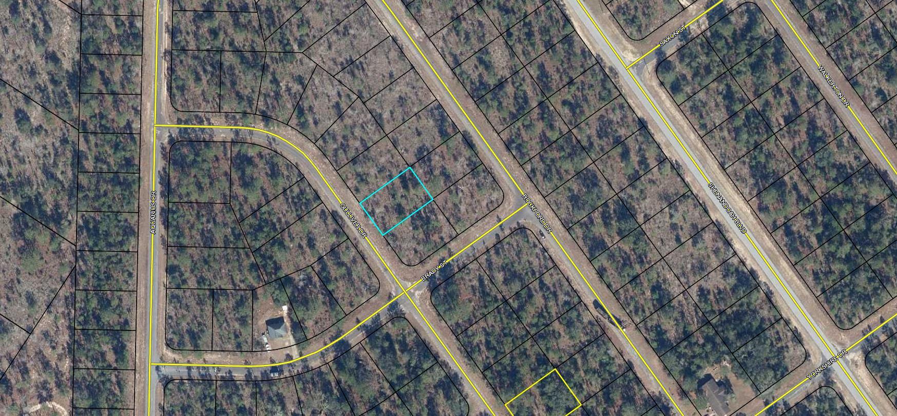 Looking to build a home in a community with a golf course, clubhouse, lakes throughout for recreational activities such as swimming, boating, and fishing, but also a short drive to the beach? This .229acre lot in Sunny Hills is waiting for you! Located in the front by one of the main entrances off of 77, allows easy access to your home and Three streets over, you have access to one of the many white sandy beach lakes located in Sunny Hills For recreational use. This location provides a short drive, approximately 45 minutes to Panama City beaches, Northwest Florida Beaches International Airport, and Pier Park shopping when you want to visit a different slice of heaven. Approx. 20 miles from local shopping, medical, and other local amenities in Chipley
