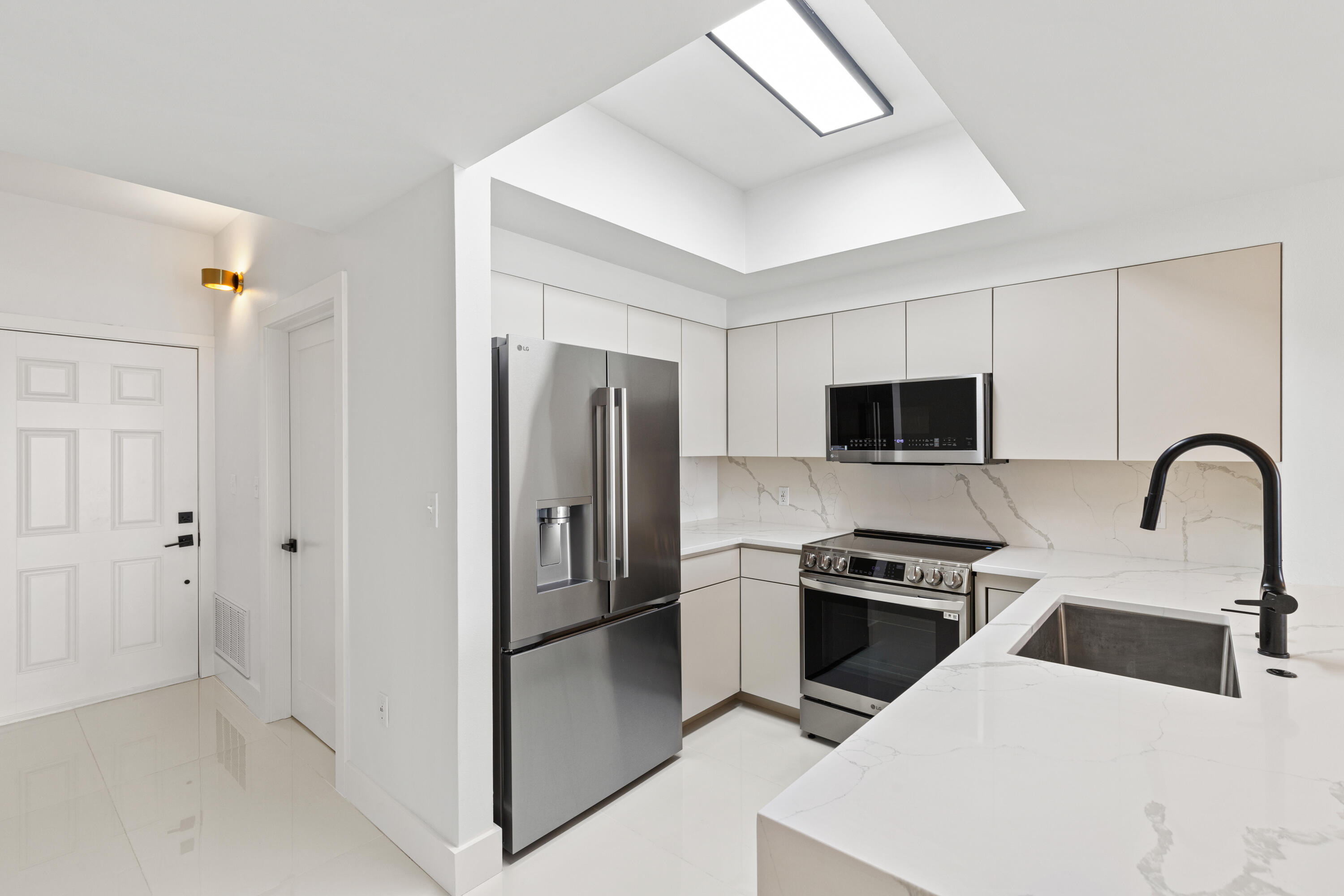 ARIEL DUNES - Residential