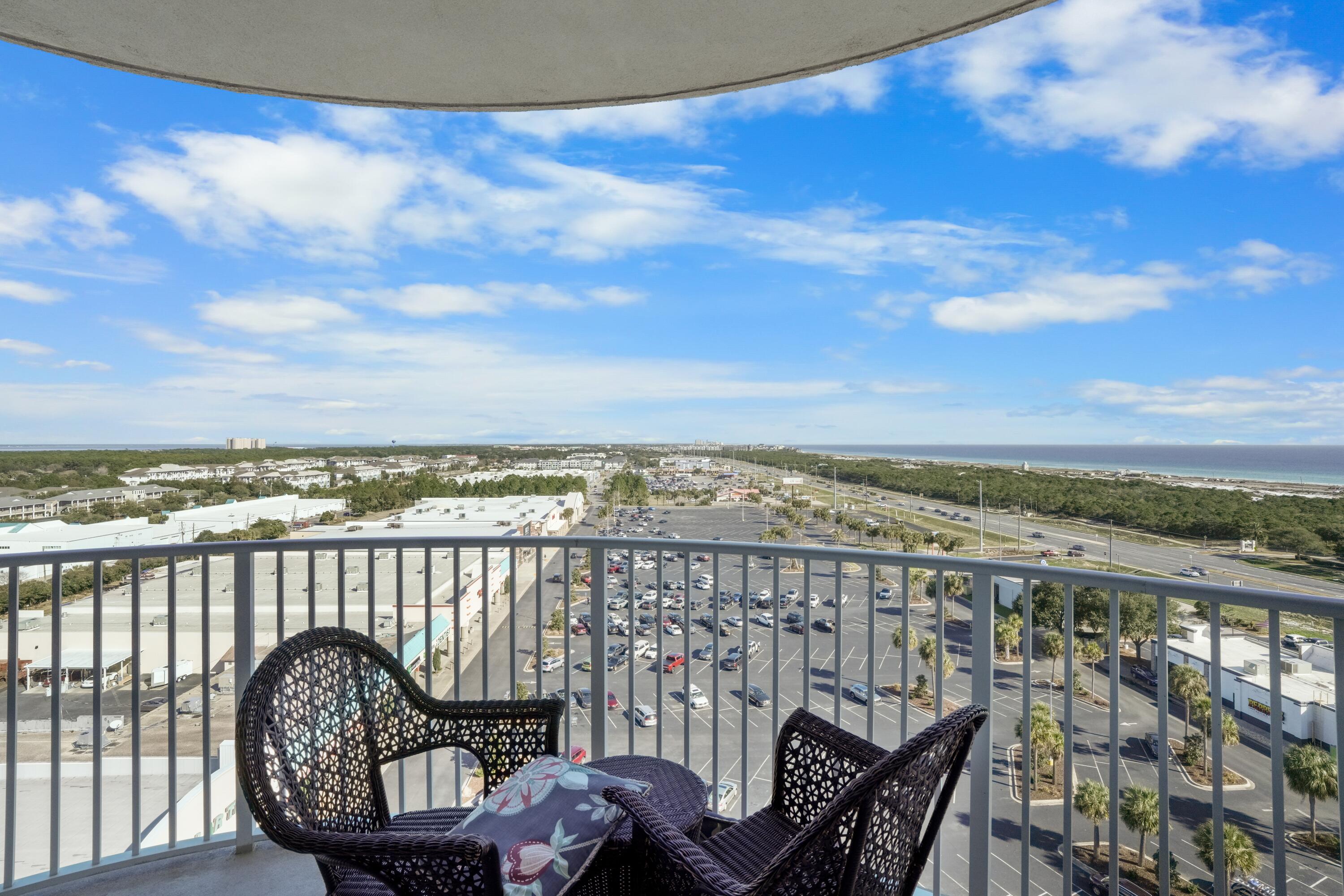 THE PALMS OF DESTIN - Residential
