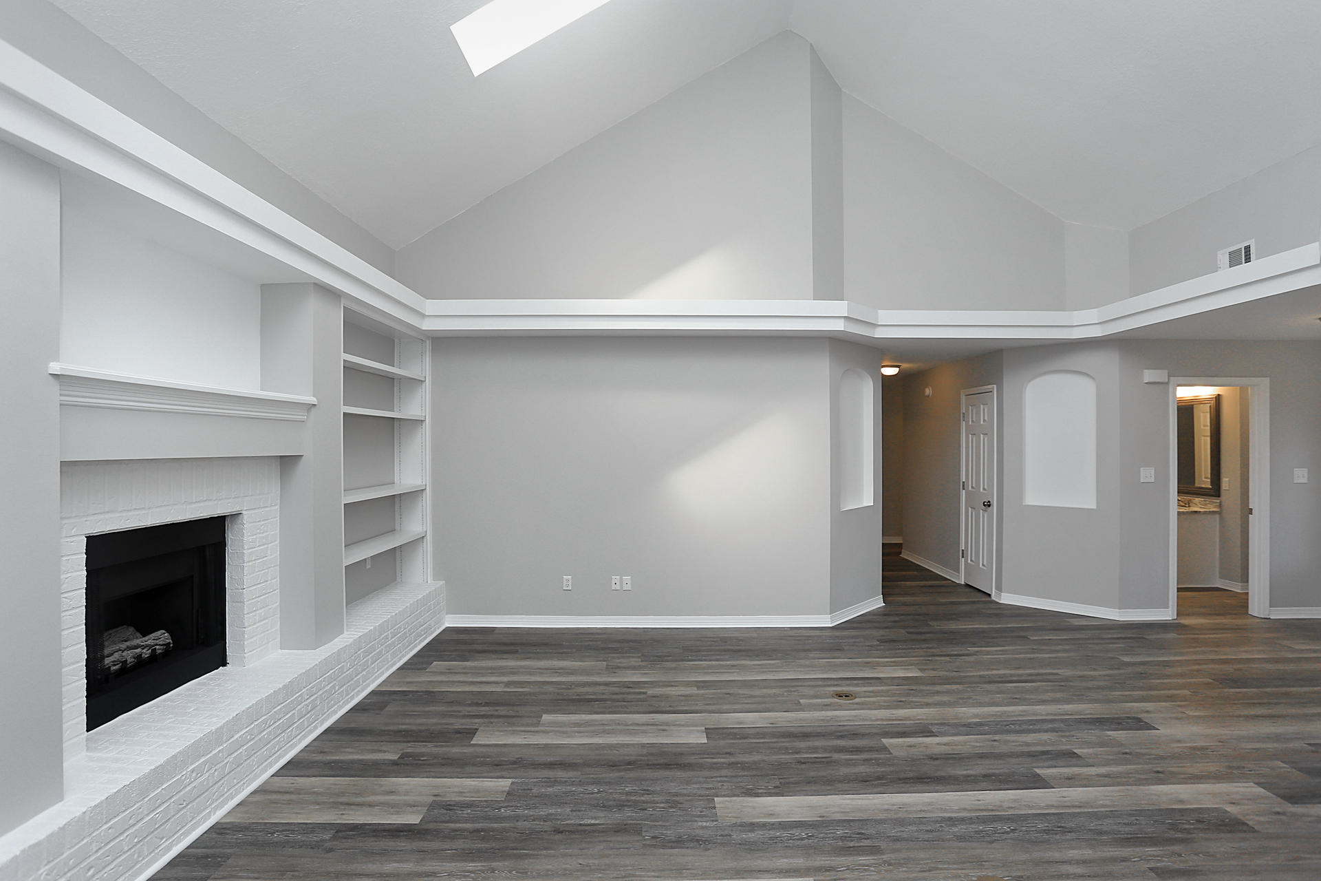 EMERALD BREEZE ESTATES - Residential