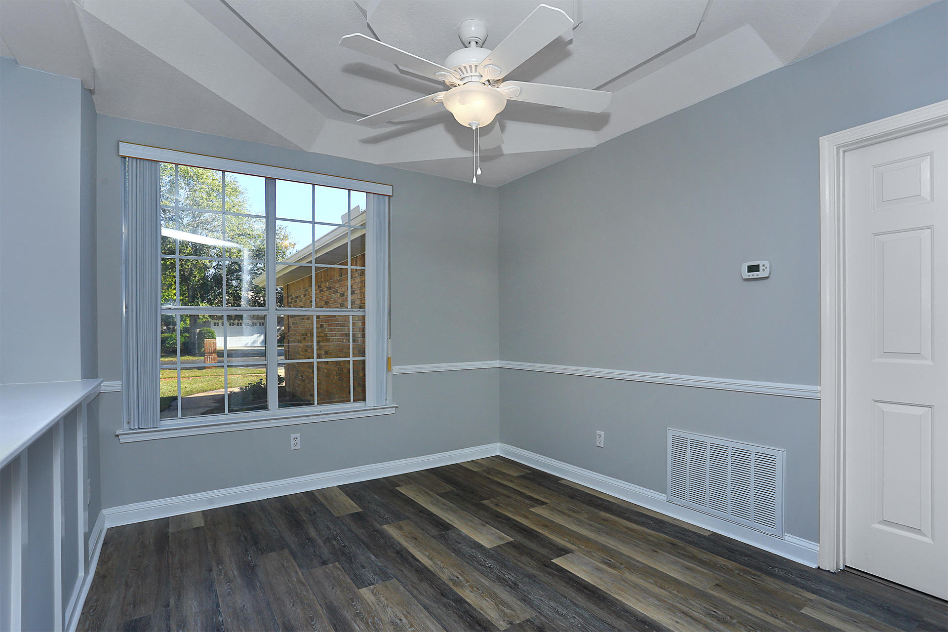 EMERALD BREEZE ESTATES - Residential