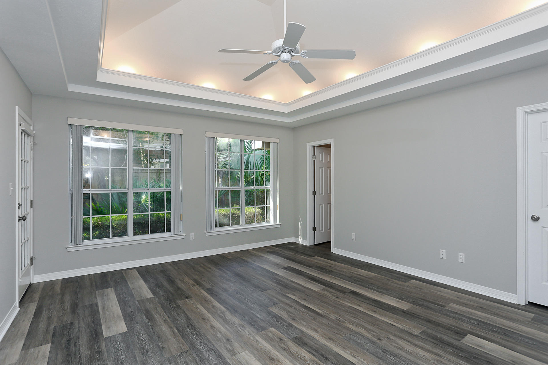 EMERALD BREEZE ESTATES - Residential