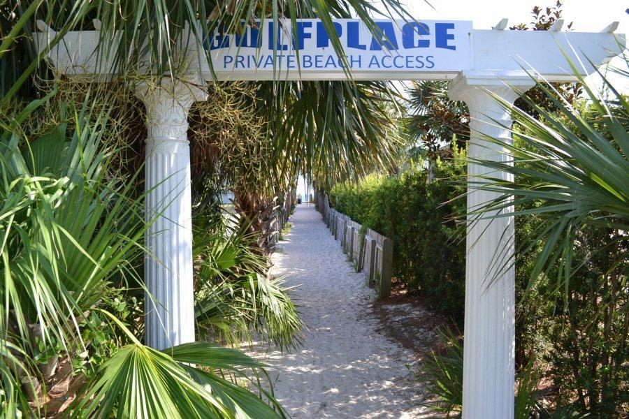 GULF PLACE RESIDENCES - Residential