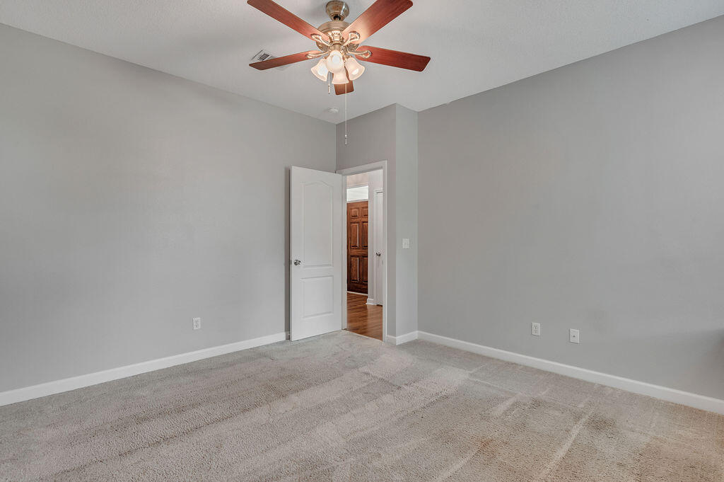 HIDDEN LAKES - Residential