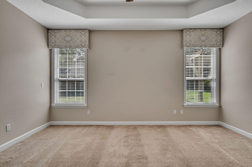 HIDDEN LAKES - Residential