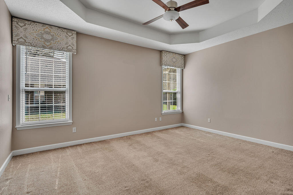 HIDDEN LAKES - Residential