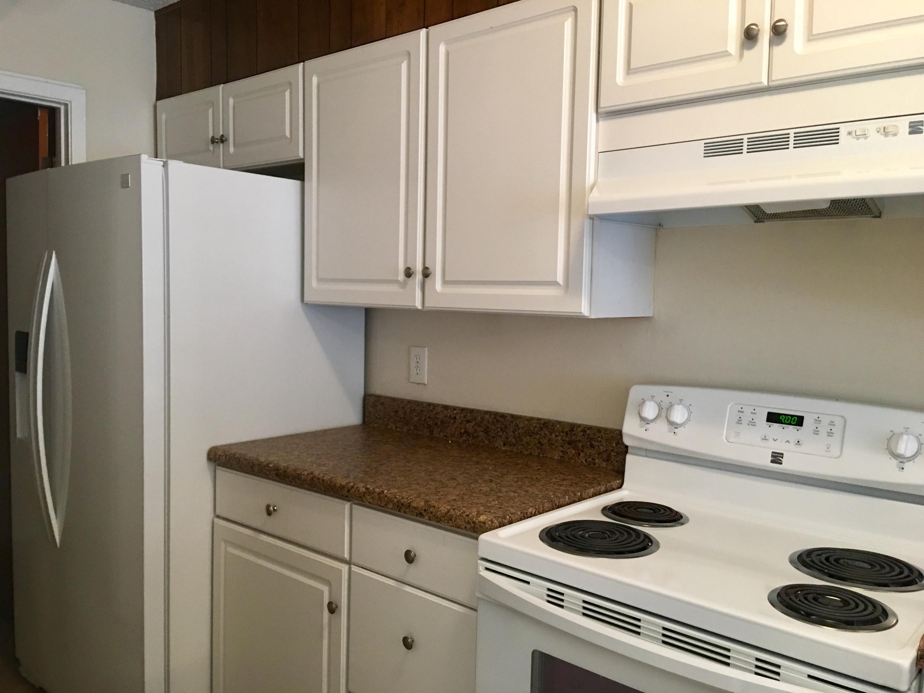 MONTAGE MANOR RE/PLAT LOT 6 - Residential